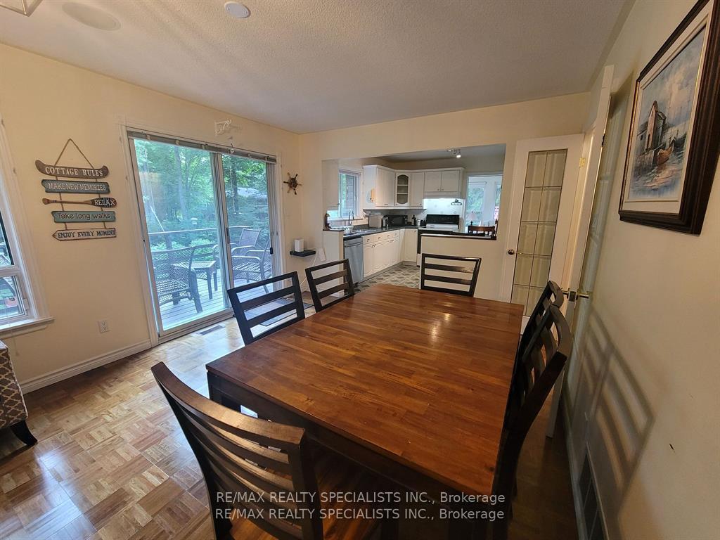 Photo 12 of 7464 Ash Crescent, Severn, Washago — HOMEH