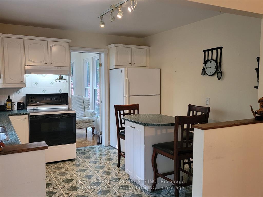 Photo 16 of 7464 Ash Crescent, Severn, Washago — HOMEH