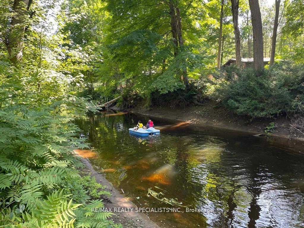 Photo 35 of 7464 Ash Crescent, Severn, Washago — HOMEH