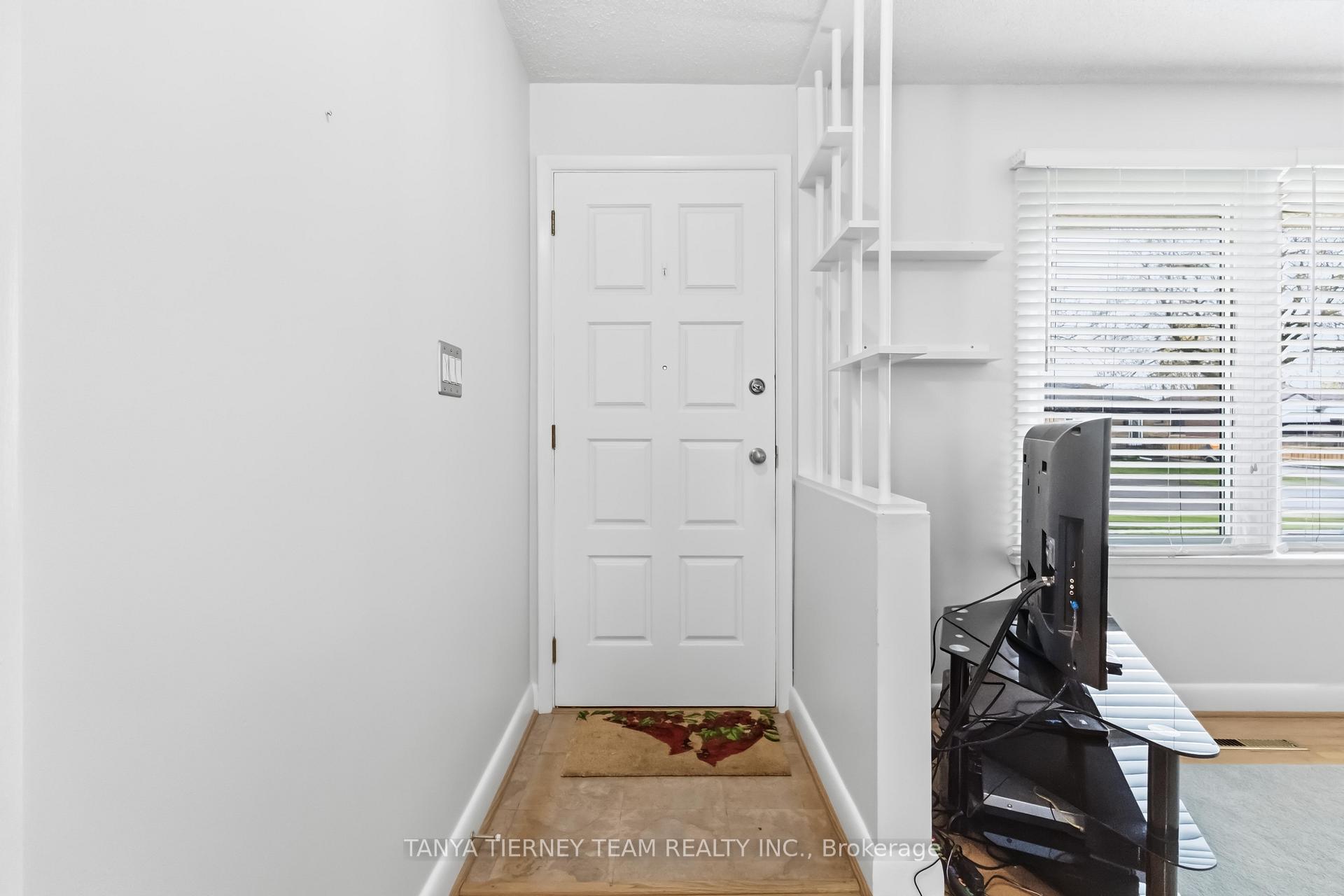 Photo 5 of 264 Baldwin Street, Oshawa, Donevan — HOMEH