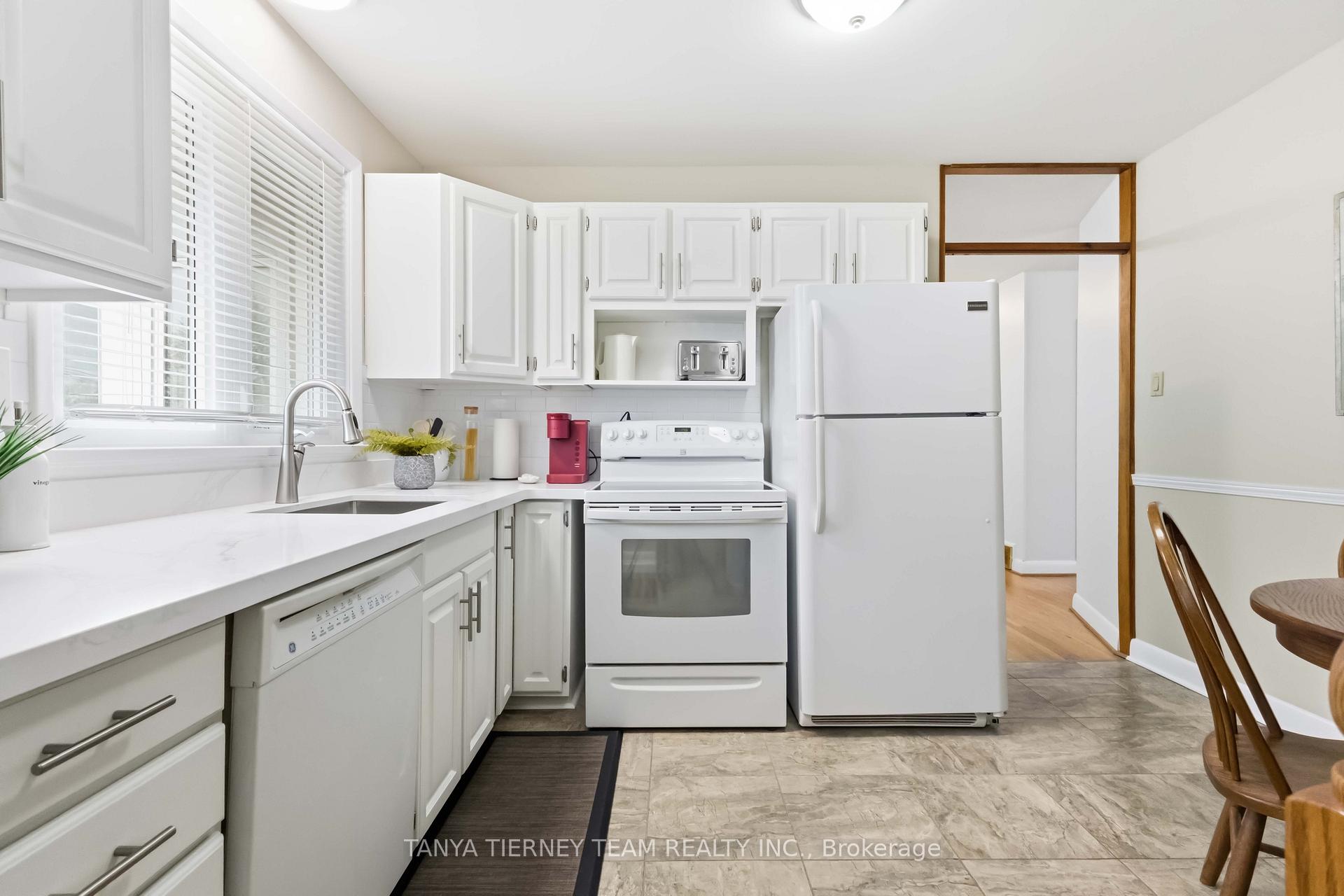 Photo 17 of 264 Baldwin Street, Oshawa, Donevan — HOMEH