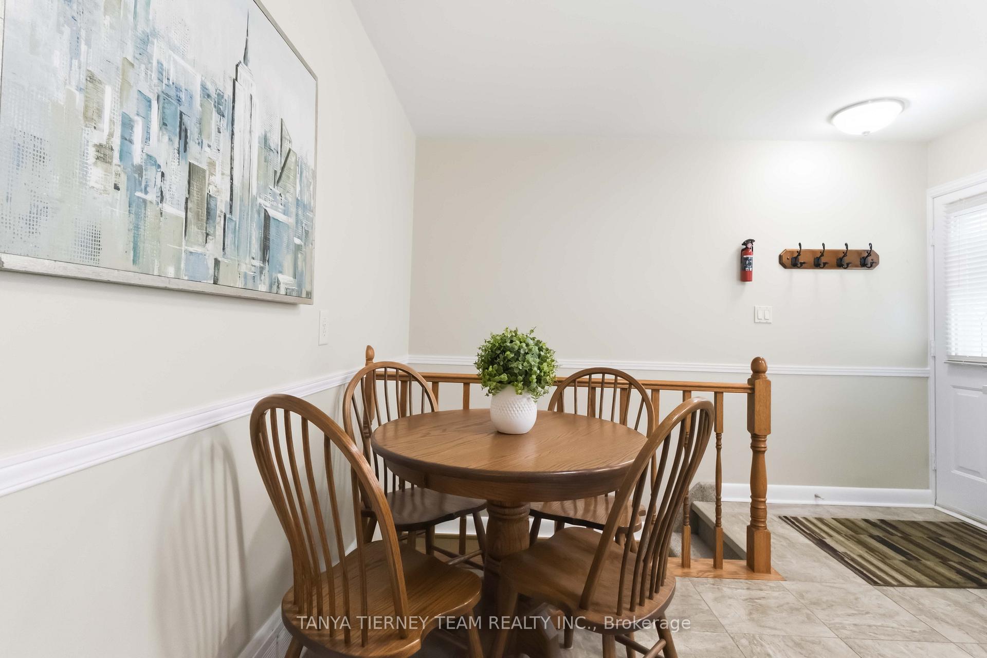 Photo 18 of 264 Baldwin Street, Oshawa, Donevan — HOMEH