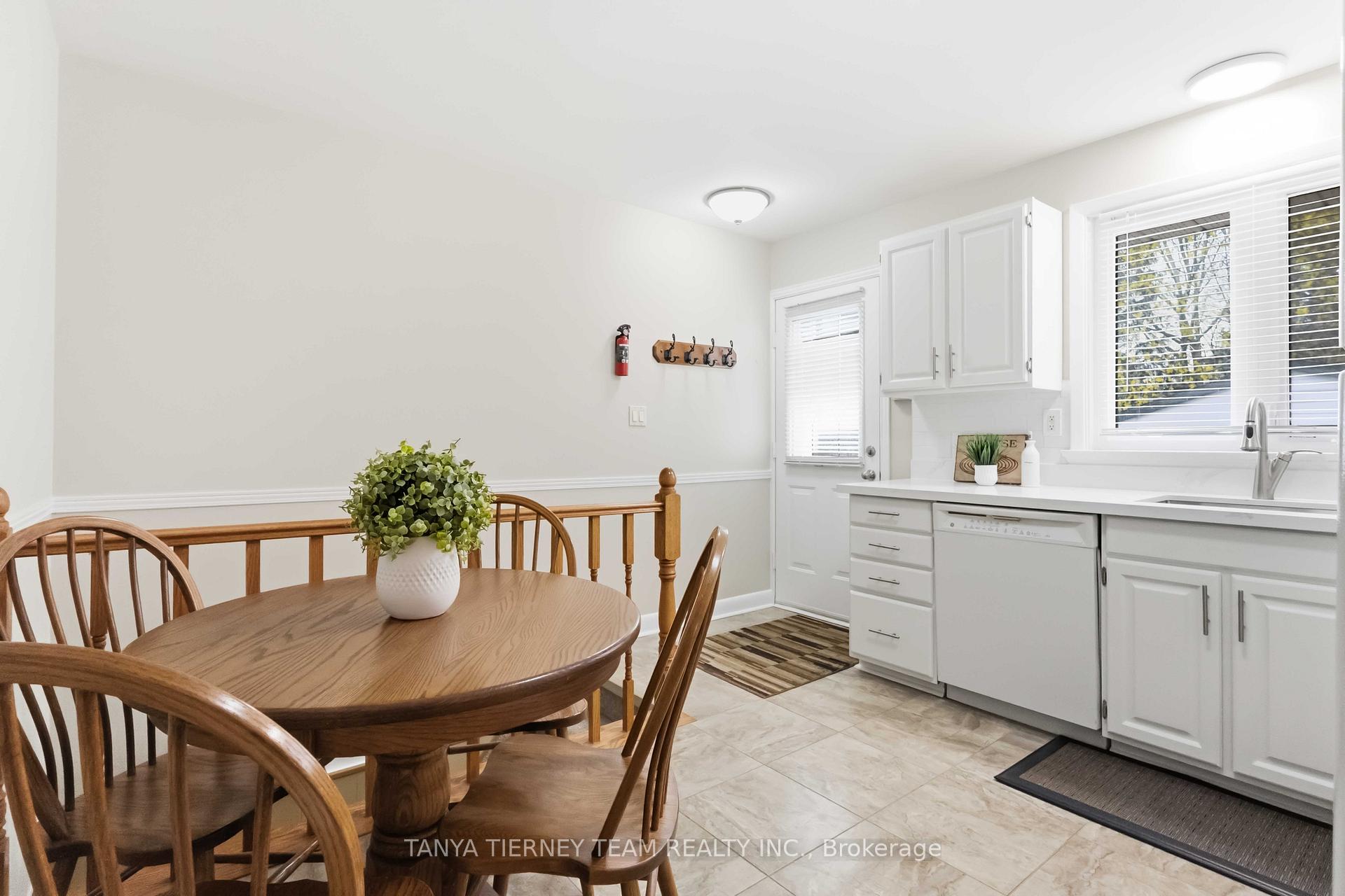 Photo 19 of 264 Baldwin Street, Oshawa, Donevan — HOMEH
