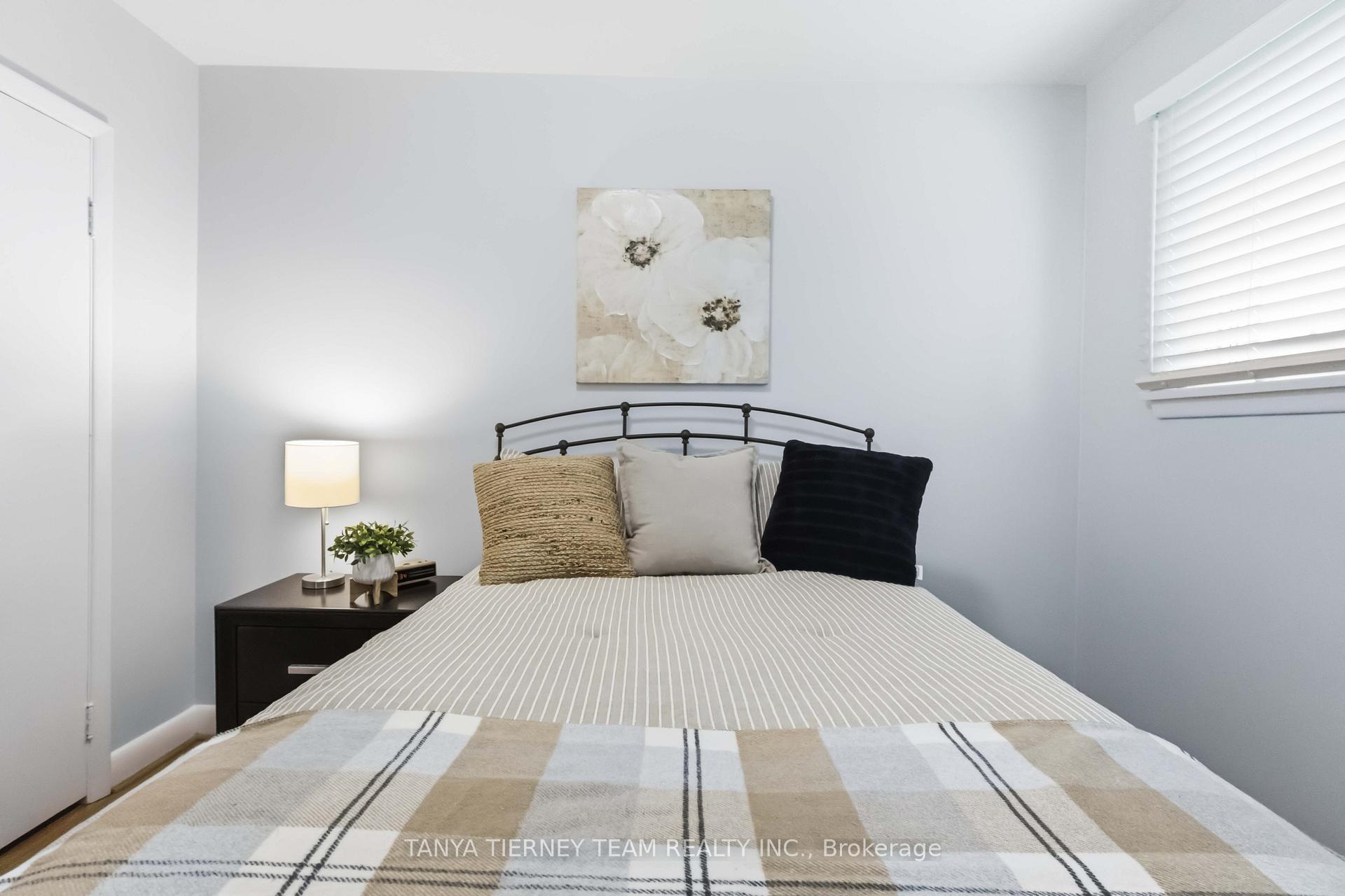 Photo 27 of 264 Baldwin Street, Oshawa, Donevan — HOMEH