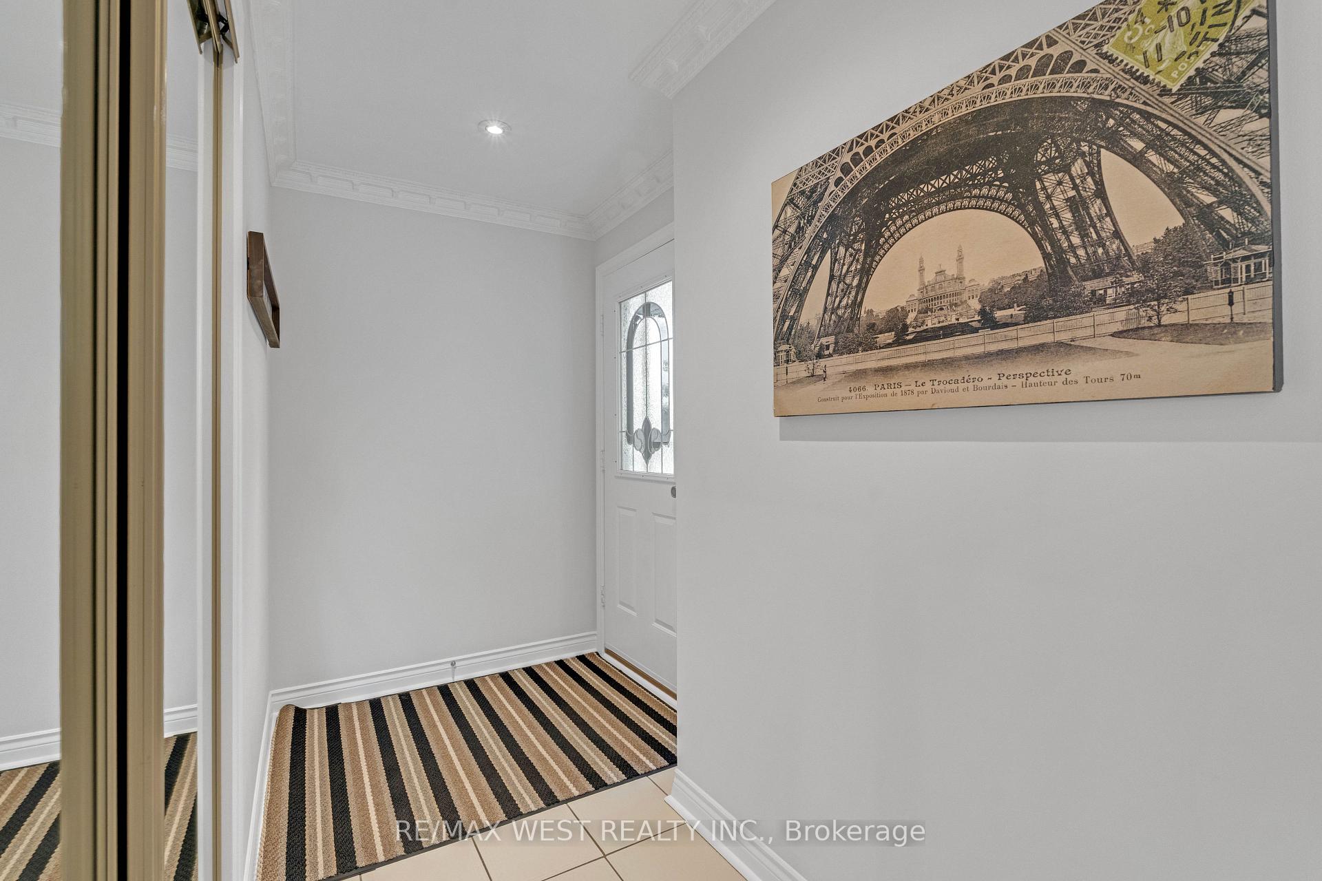 Photo 7 of 37 Lime Drive, Vaughan, East Woodbridge — HOMEH