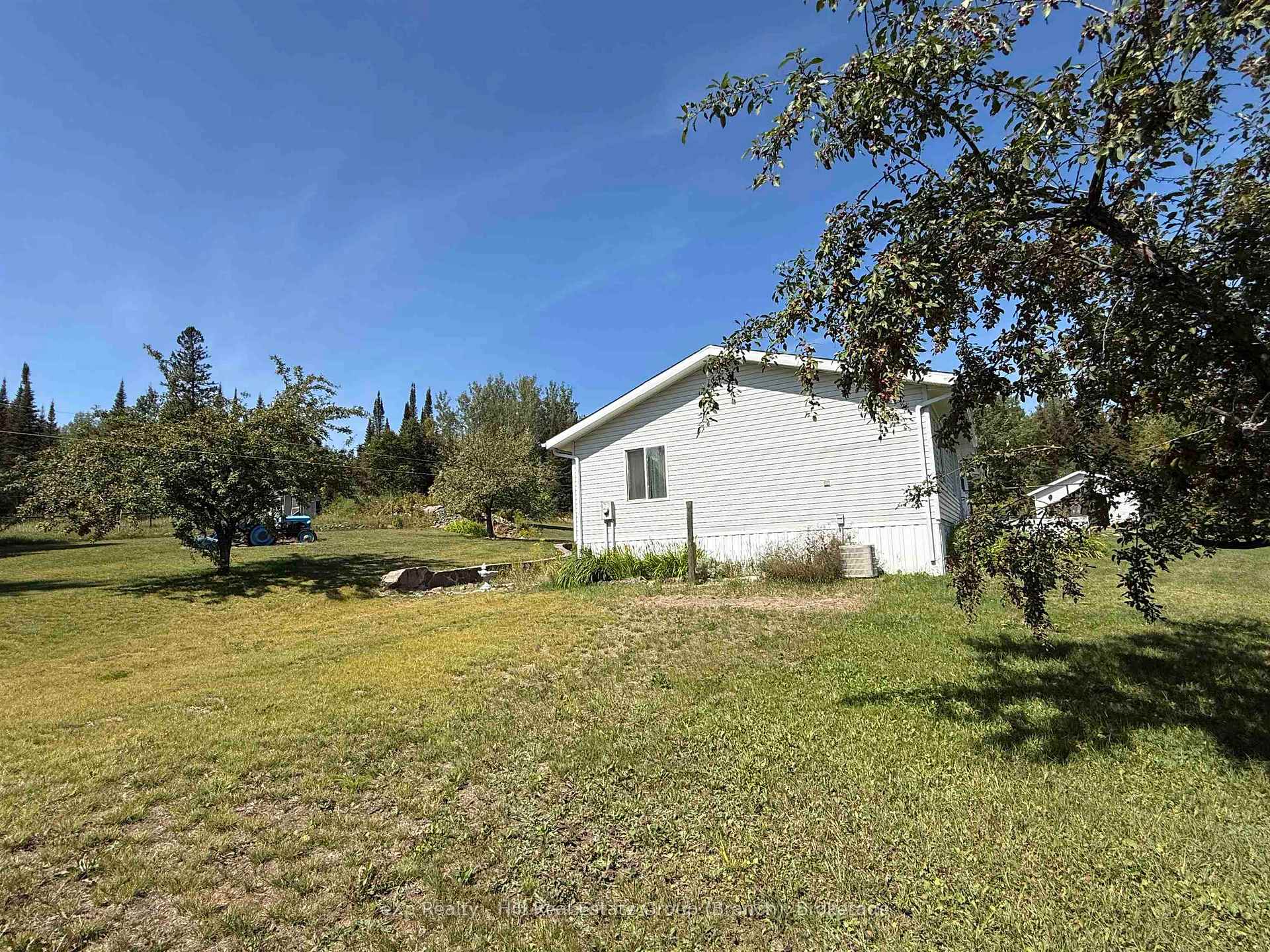 Photo 9 of 7 Kari Court, Thunder Bay Remote Area, Gorham — HOMEH