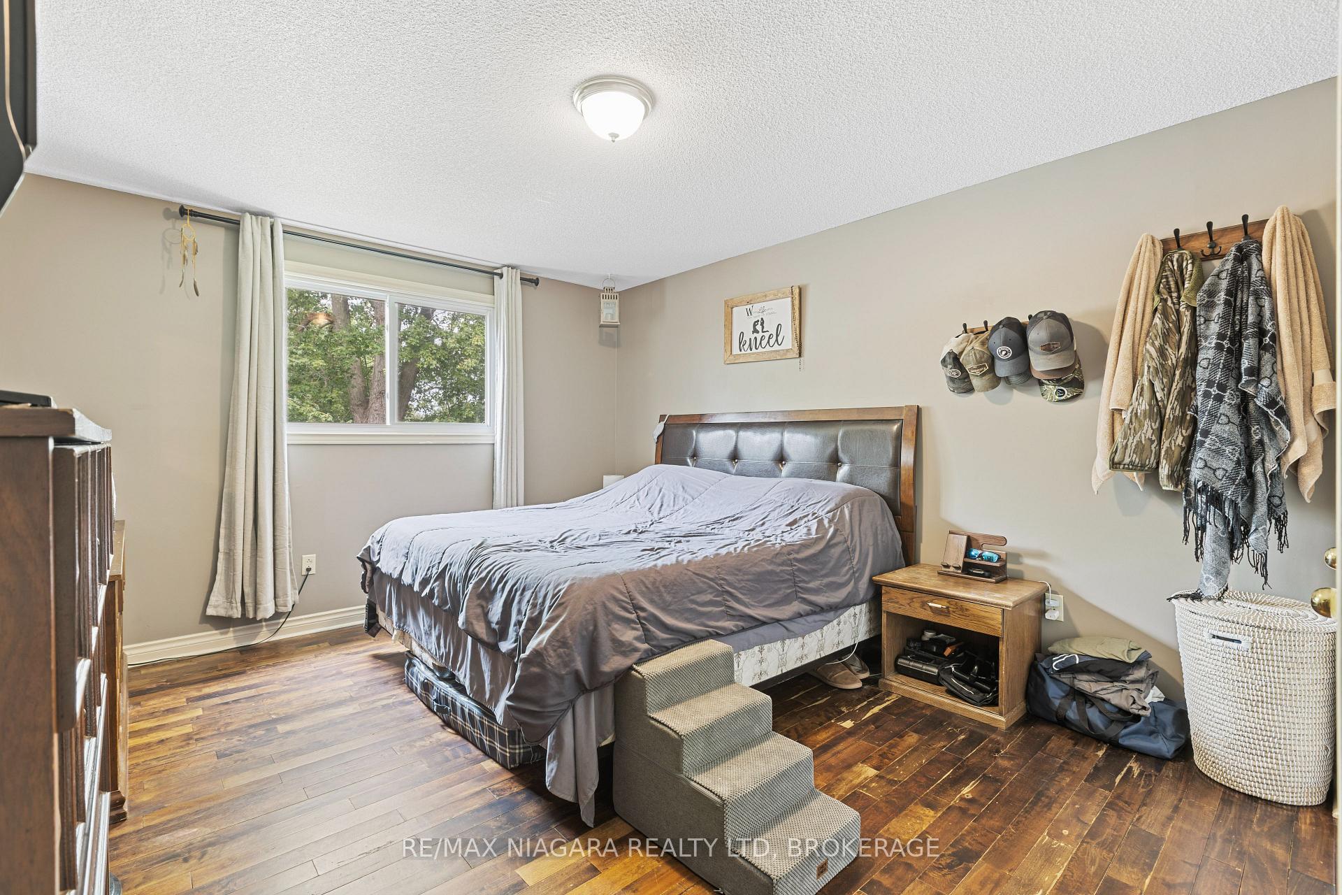 Photo 20 of 11 Northaven Road, Welland, N. Welland — HOMEH