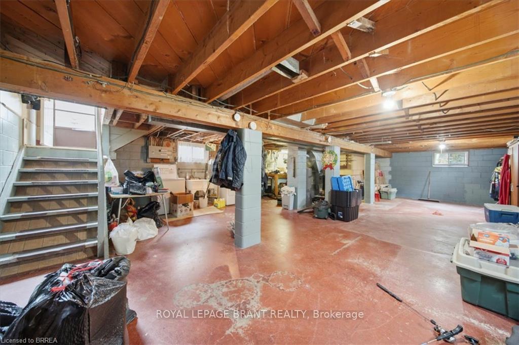Photo 20 of 16 Mintern Avenue, Brantford, Eagle Place — HOMEH