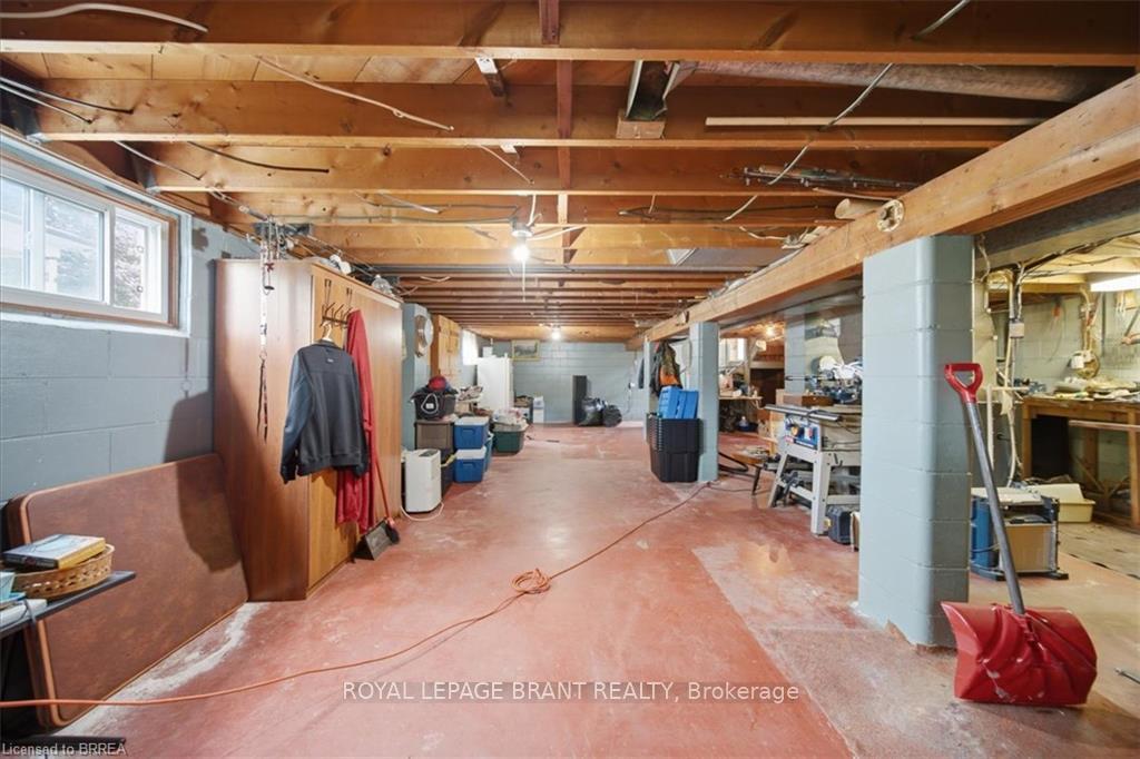 Photo 21 of 16 Mintern Avenue, Brantford, Eagle Place — HOMEH