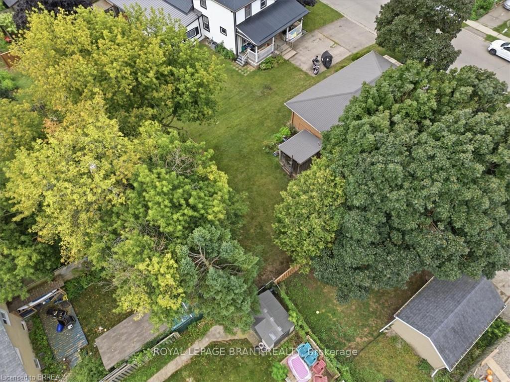 Photo 26 of 16 Mintern Avenue, Brantford, Eagle Place — HOMEH