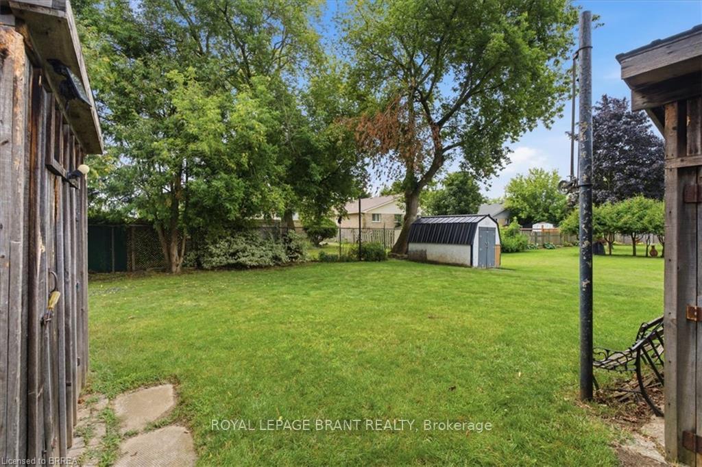 Photo 27 of 16 Mintern Avenue, Brantford, Eagle Place — HOMEH