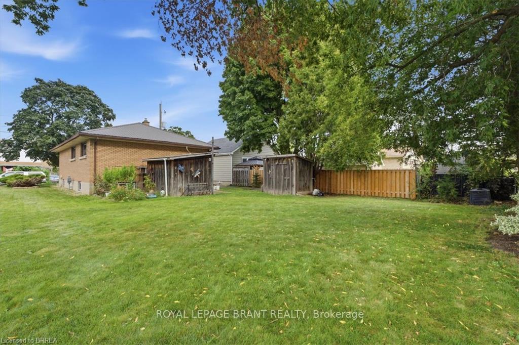 Photo 29 of 16 Mintern Avenue, Brantford, Eagle Place — HOMEH