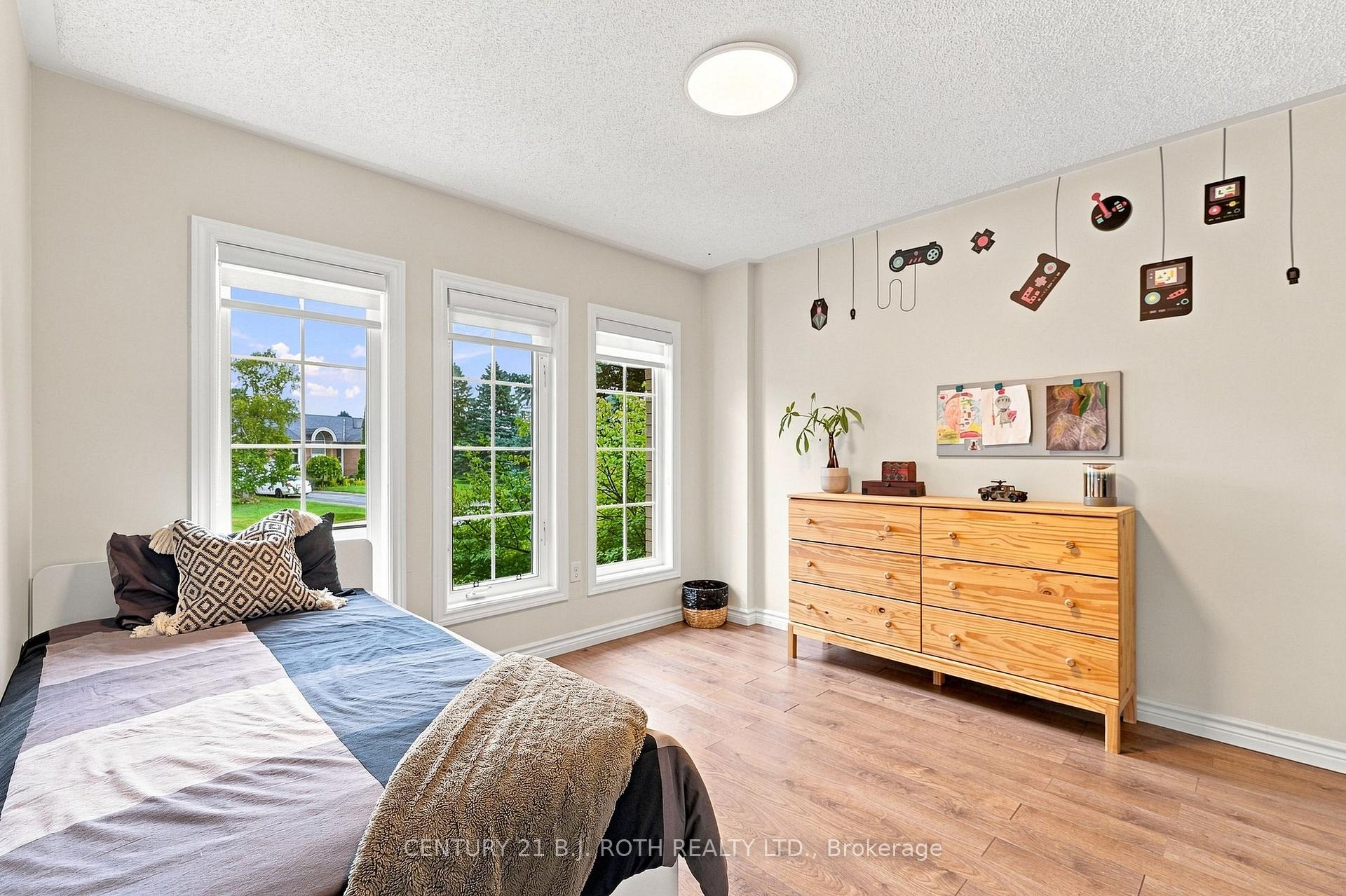 Photo 30 of 3 Dean Court, Wasaga Beach — HOMEH