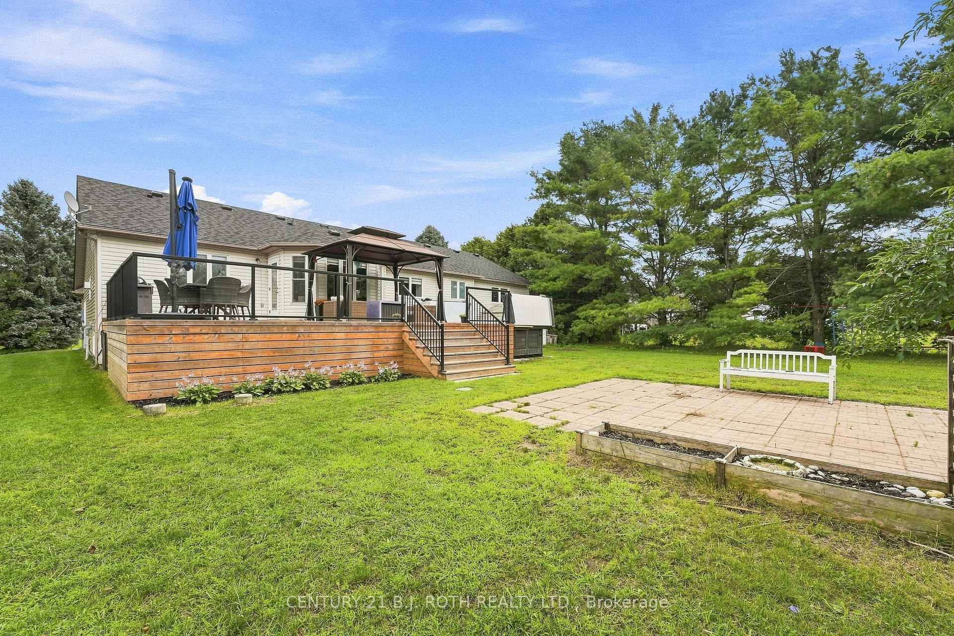 Photo 48 of 3 Dean Court, Wasaga Beach — HOMEH