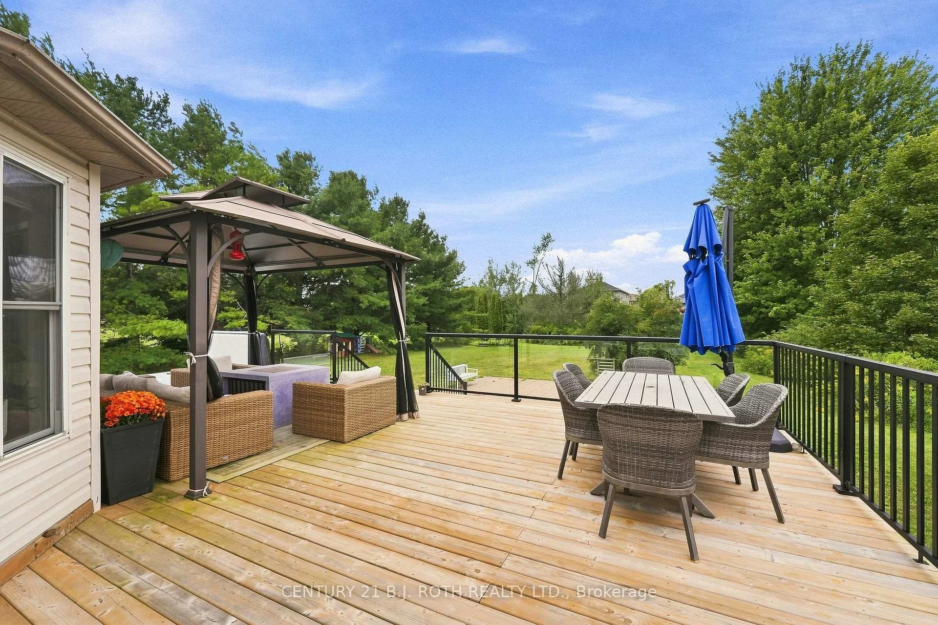 Photo 60 of 3 Dean Court, Wasaga Beach — HOMEH