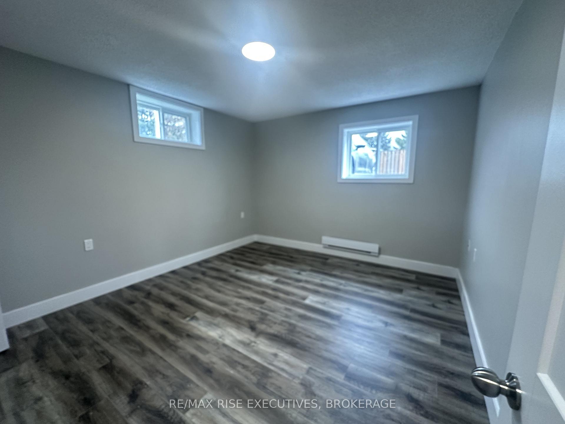Photo 10 of Unit 3, 565 Emma Street, Gananoque, Gananoque — HOMEH