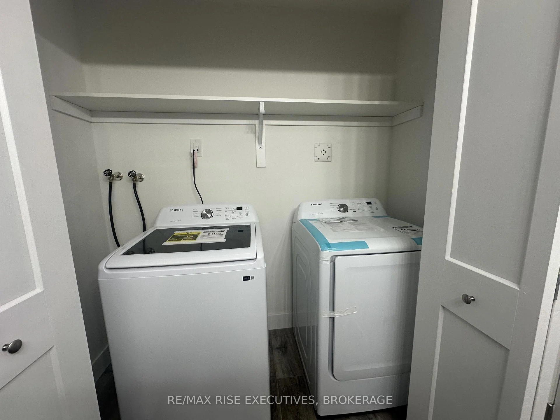 Photo 22 of Unit 3, 565 Emma Street, Gananoque, Gananoque — HOMEH