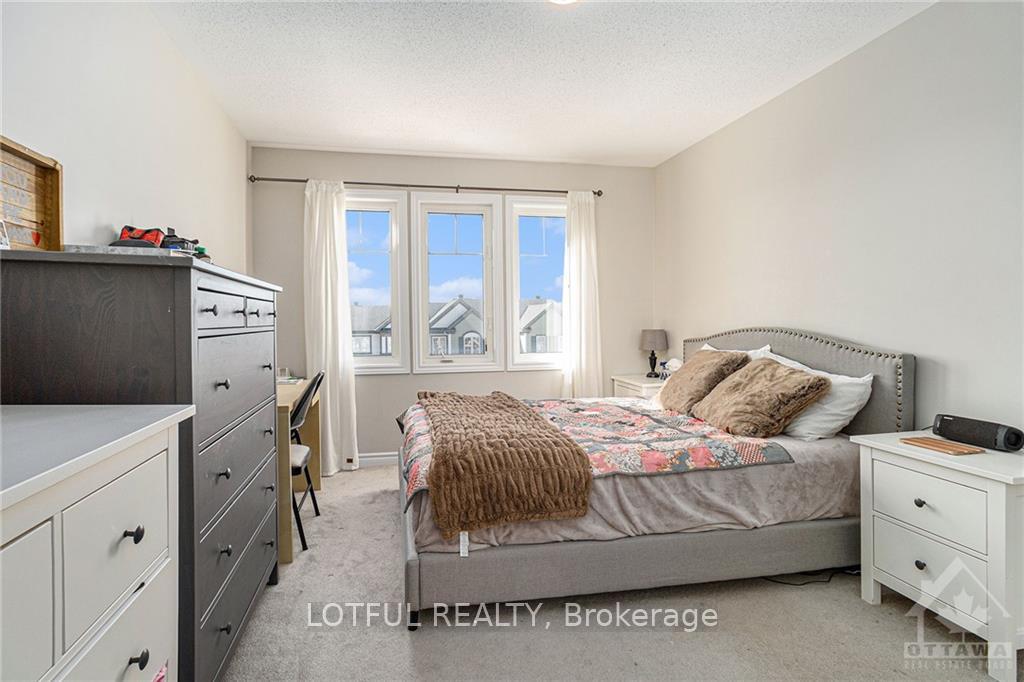 Photo 22 of 477 Meadowhawk Crescent, Ottawa, Barrhaven - Half Moon Bay — HOMEH