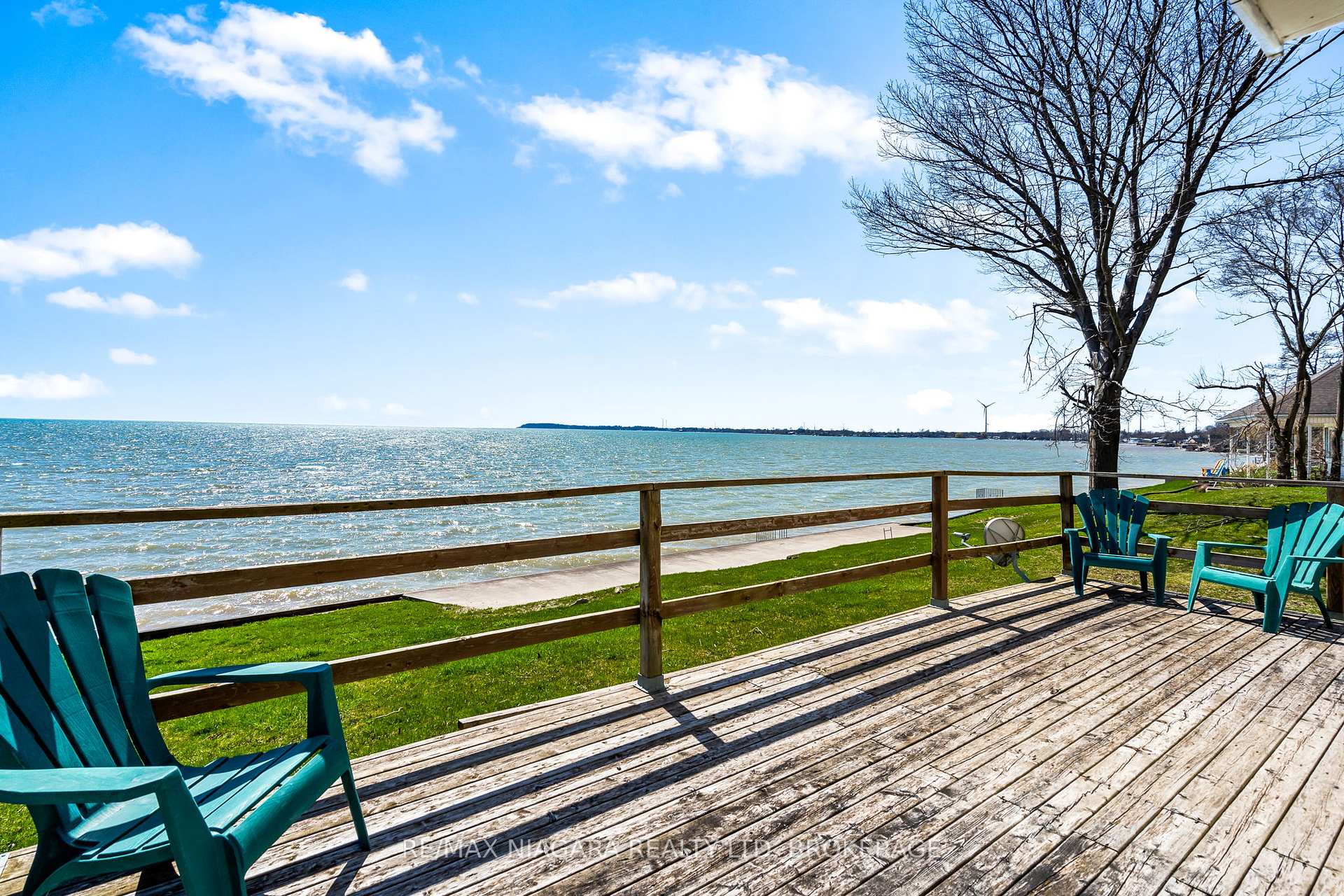 Photo 3 of 13165 Lakeshore Road, Wainfleet, Lakeshore — HOMEH