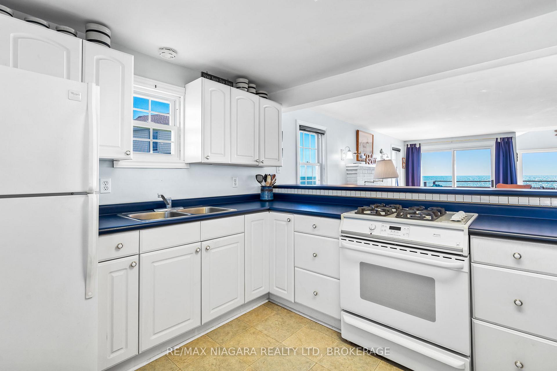 Photo 8 of 13165 Lakeshore Road, Wainfleet, Lakeshore — HOMEH