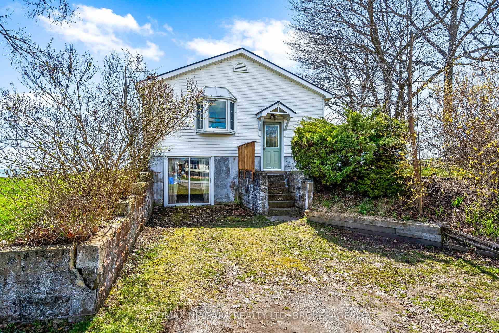 Photo 23 of 13165 Lakeshore Road, Wainfleet, Lakeshore — HOMEH