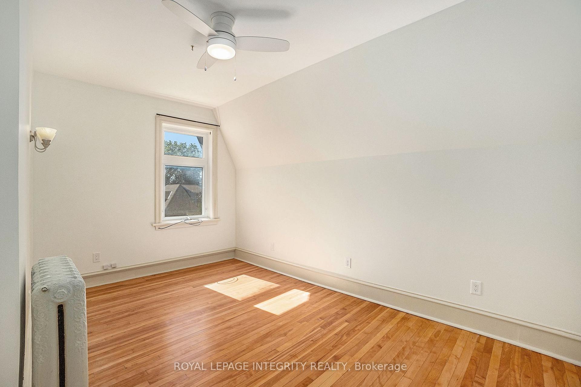 Photo 14 of Unit 4, 220 Powell Avenue, Ottawa, Glebe — HOMEH