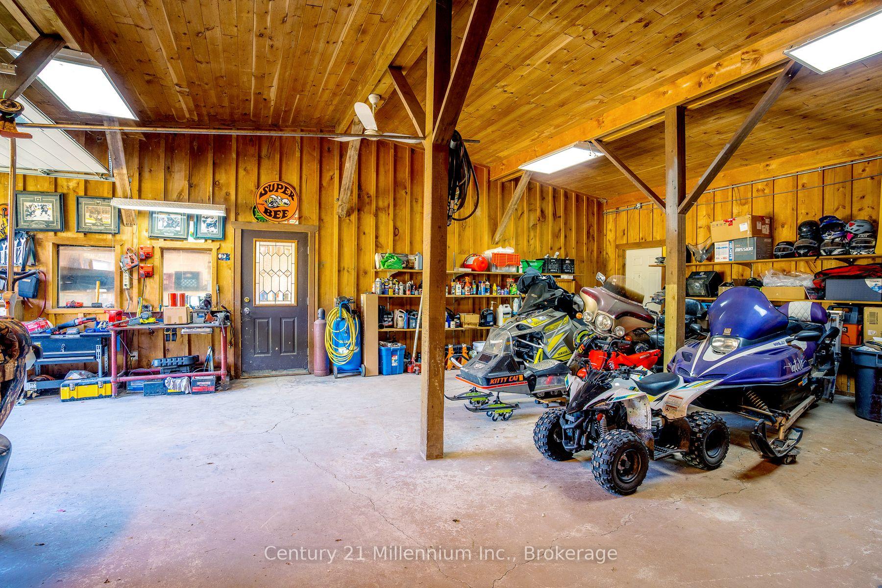 Photo 9 of 1547 County 42 Road, Clearview, Rural Clearview — HOMEH