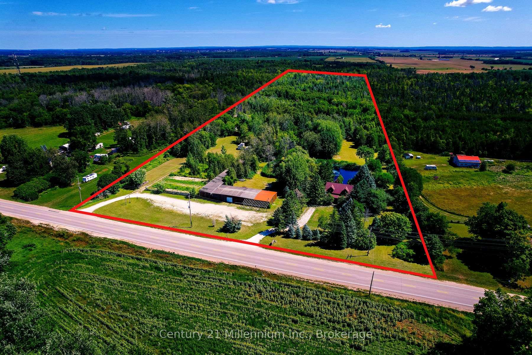 Photo 12 of 1547 County 42 Road, Clearview, Rural Clearview — HOMEH