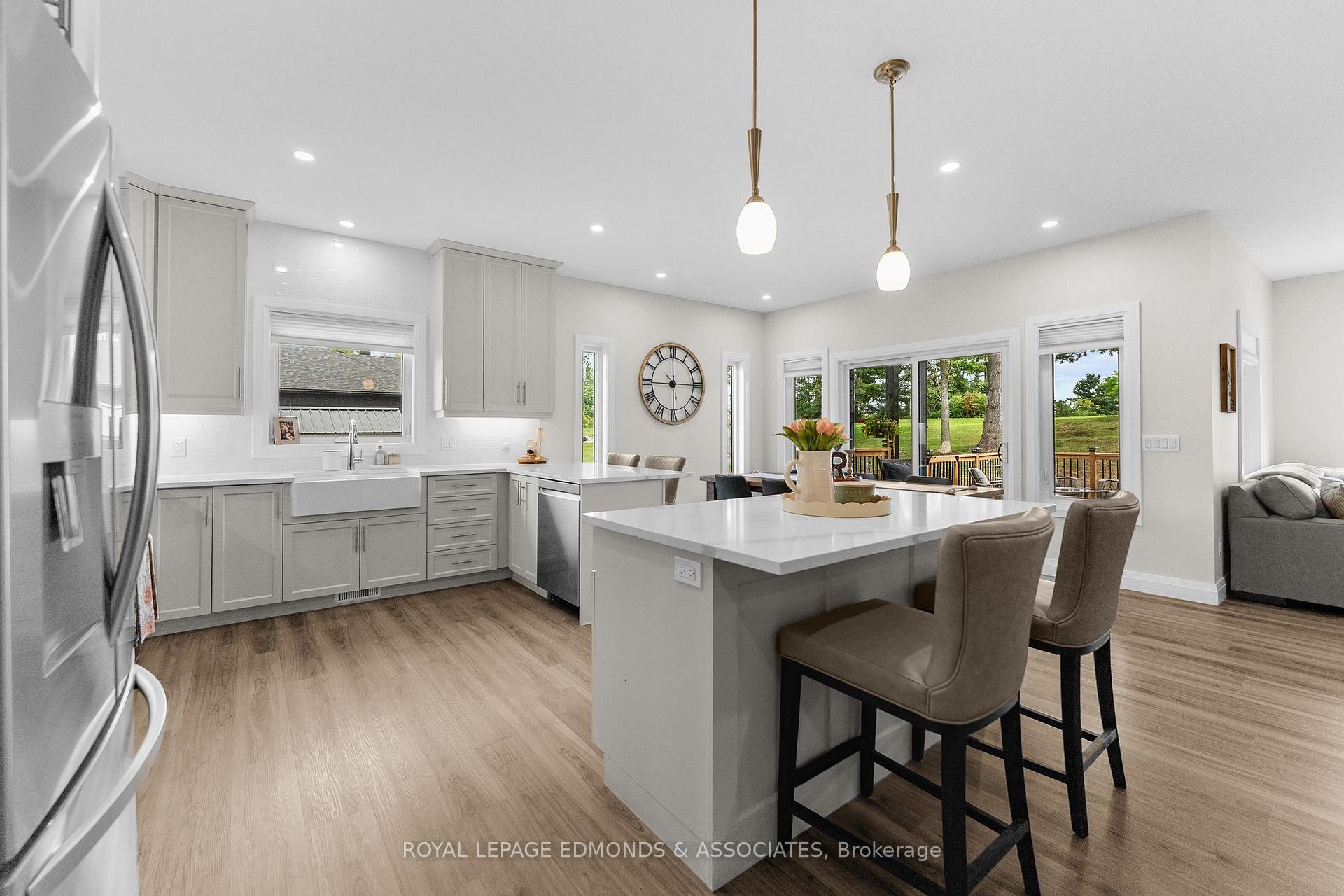 Photo 10 of 39 Morrison Drive, Whitewater Region, Cobden — HOMEH