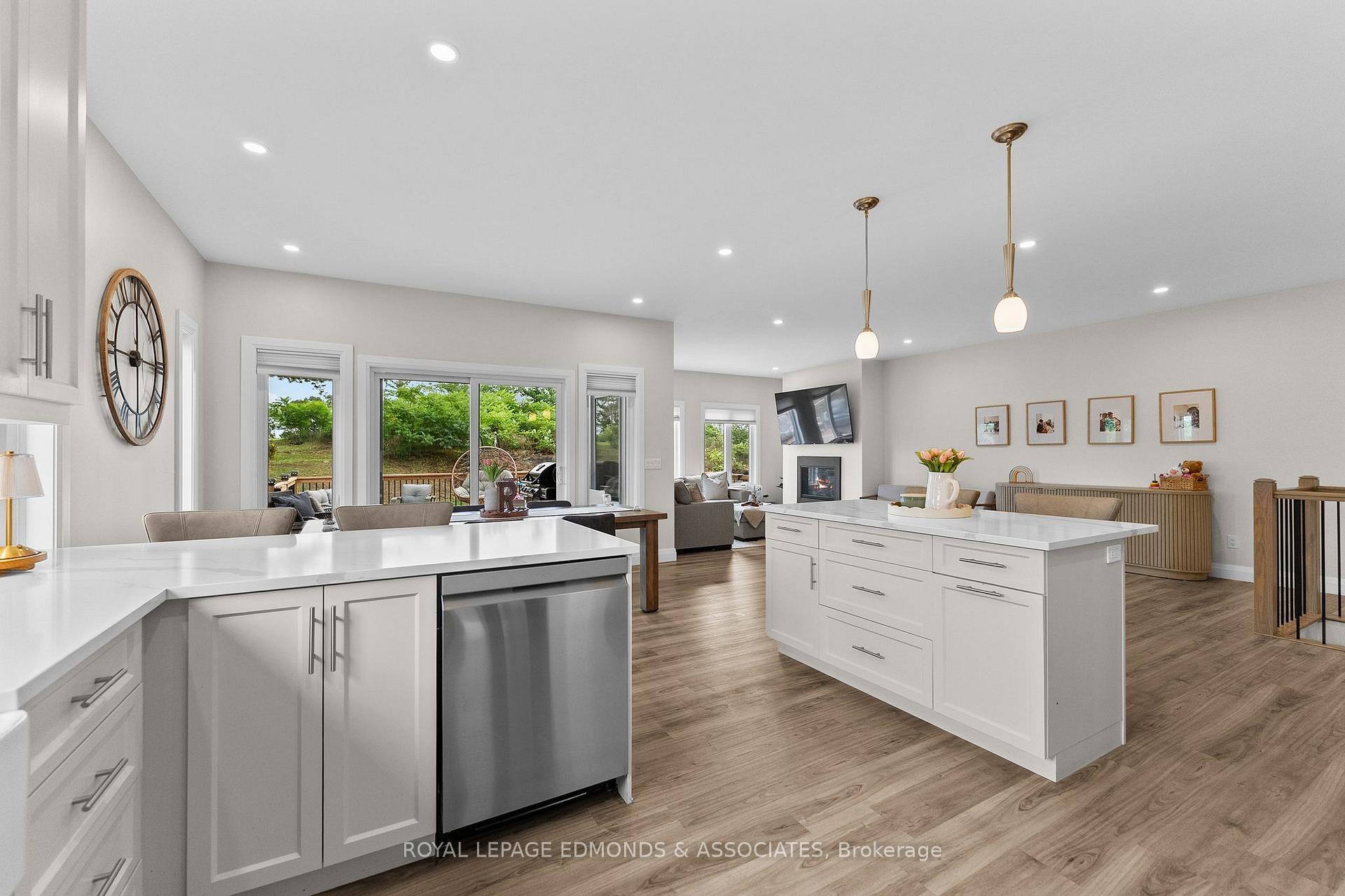 Photo 11 of 39 Morrison Drive, Whitewater Region, Cobden — HOMEH