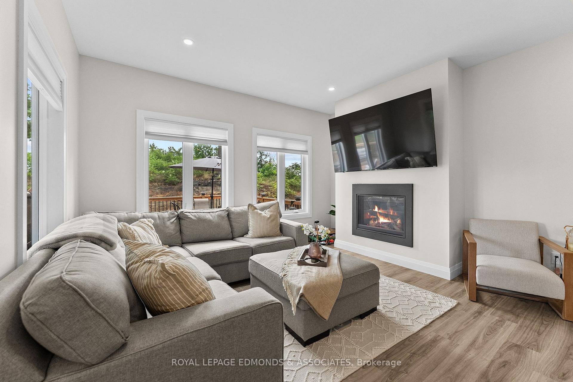 Photo 14 of 39 Morrison Drive, Whitewater Region, Cobden — HOMEH