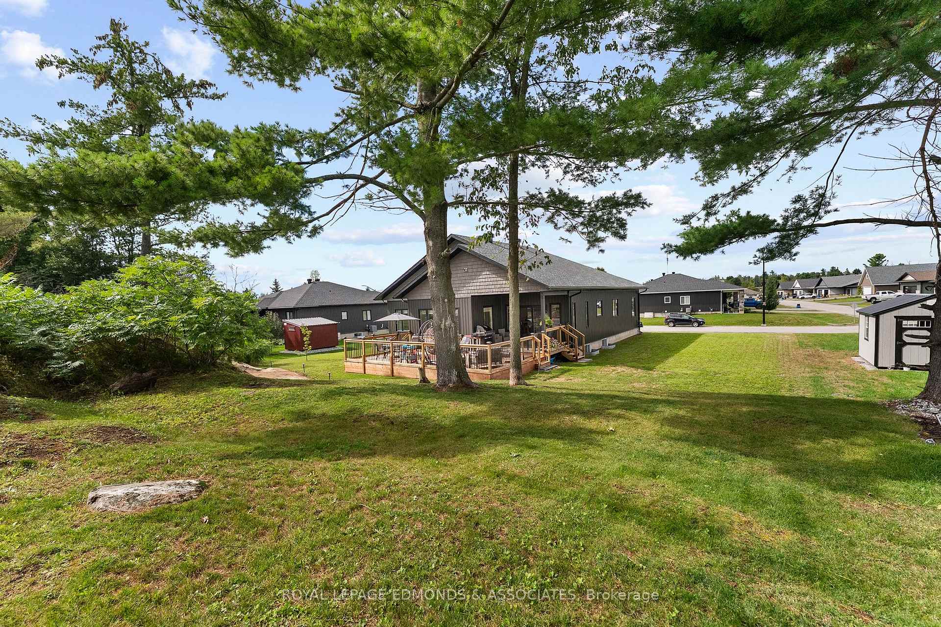 Photo 41 of 39 Morrison Drive, Whitewater Region, Cobden — HOMEH