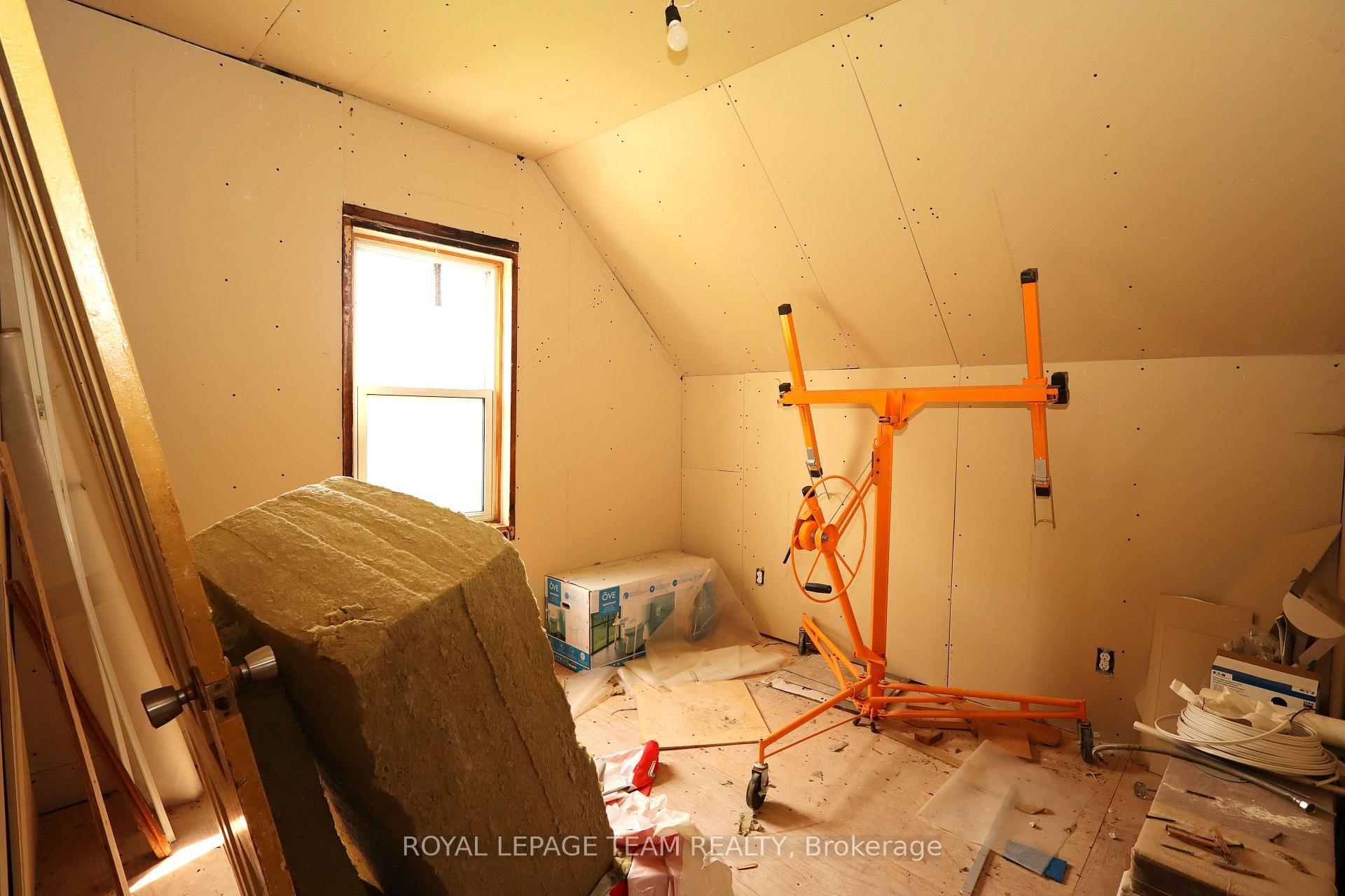 Photo 4 of 11200 Bailey Road, North Dundas, North Dundas (Mountain) Twp — HOMEH