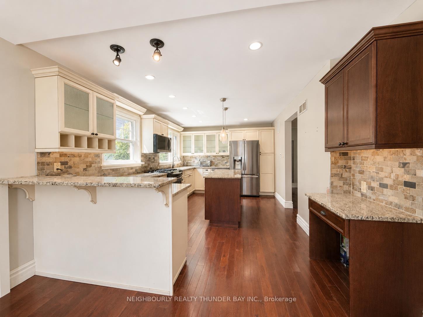 Photo 15 of 54 Summit Avenue, Thunder Bay, Mariday Heights — HOMEH