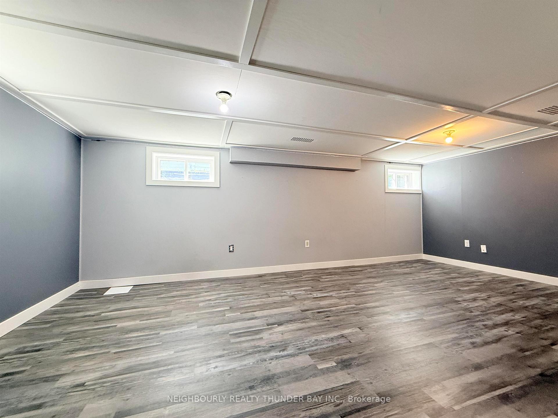Photo 37 of 54 Summit Avenue, Thunder Bay, Mariday Heights — HOMEH