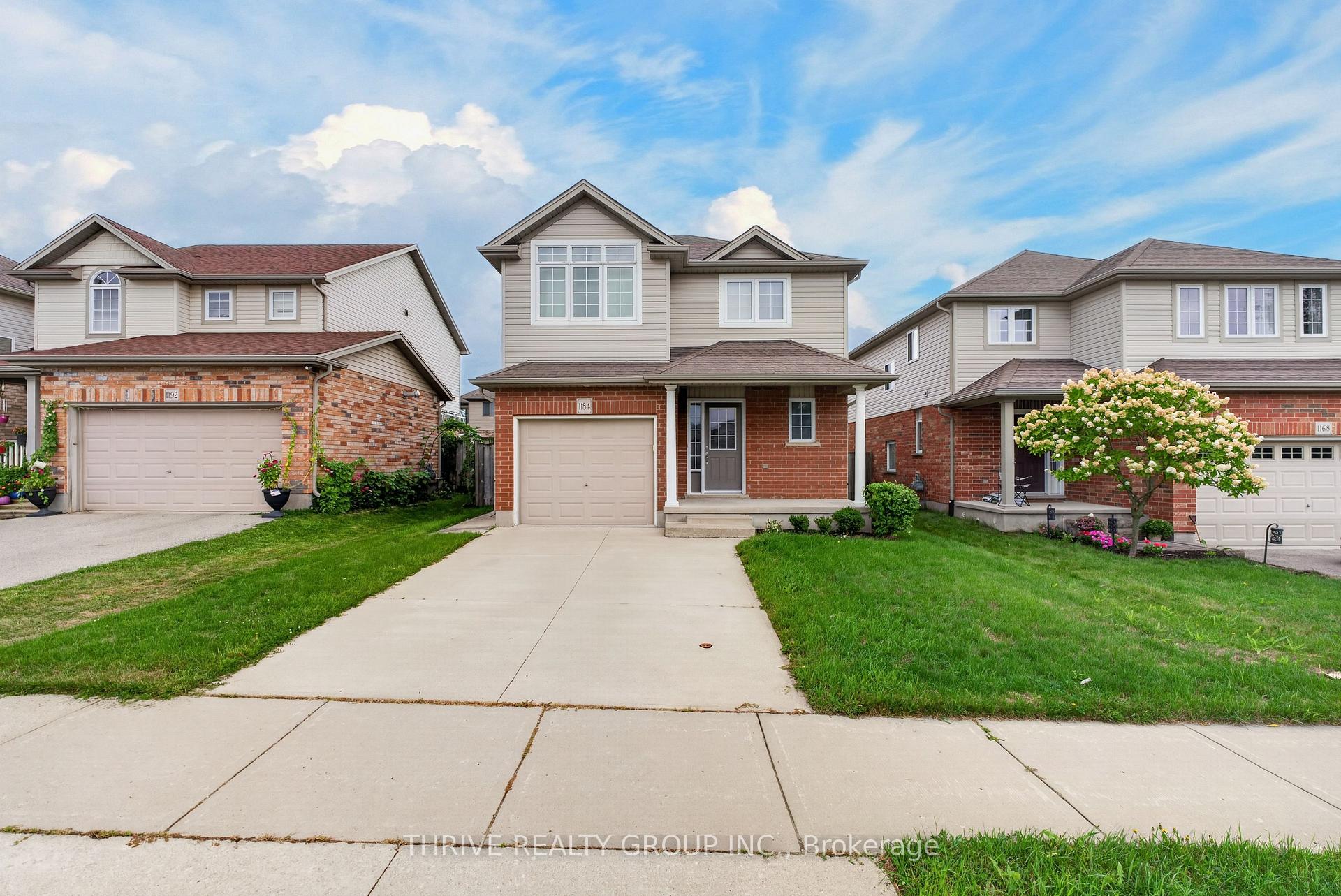 Photo 3 of 1184 Baird Street, London, North M — HOMEH