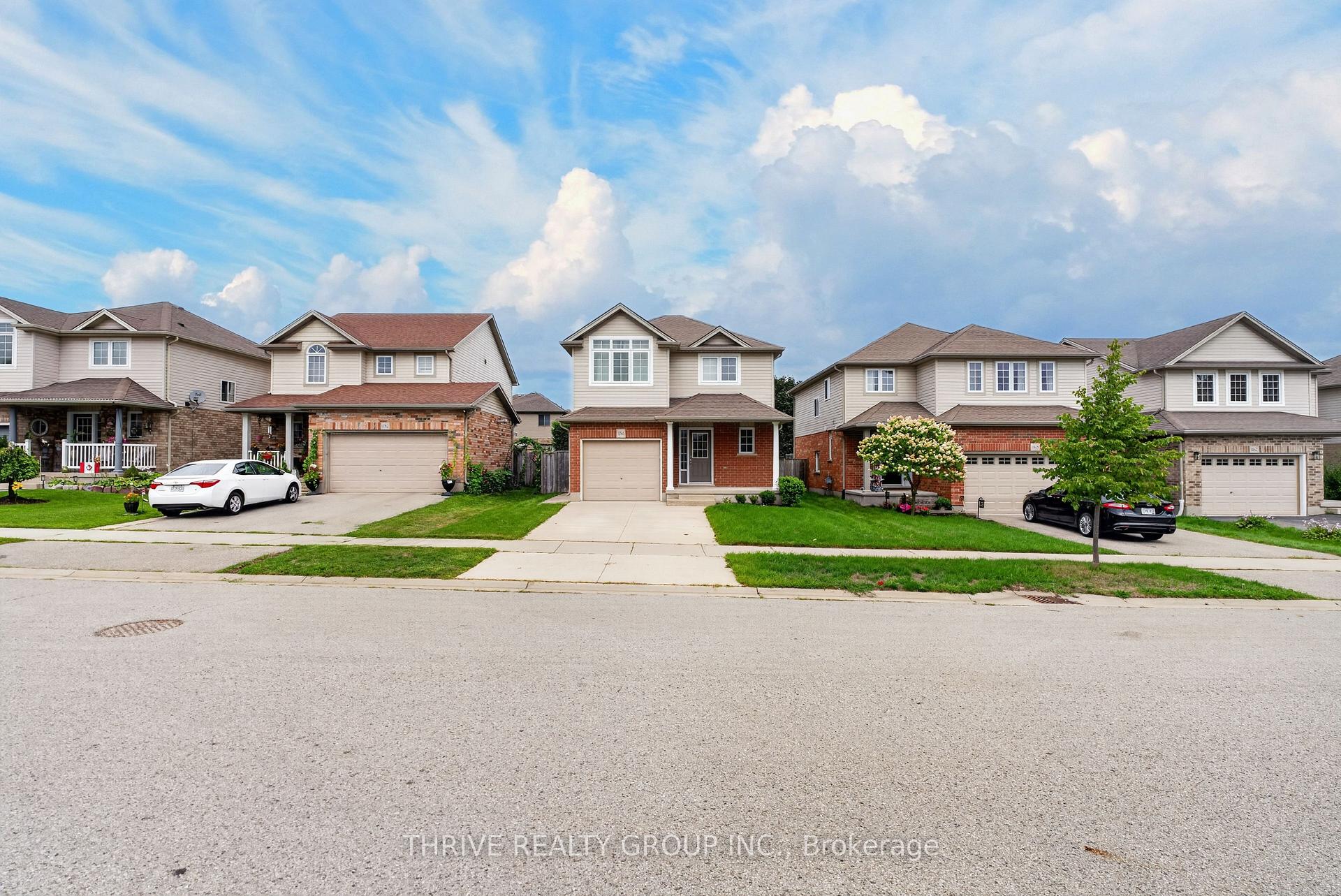 Photo 5 of 1184 Baird Street, London, North M — HOMEH