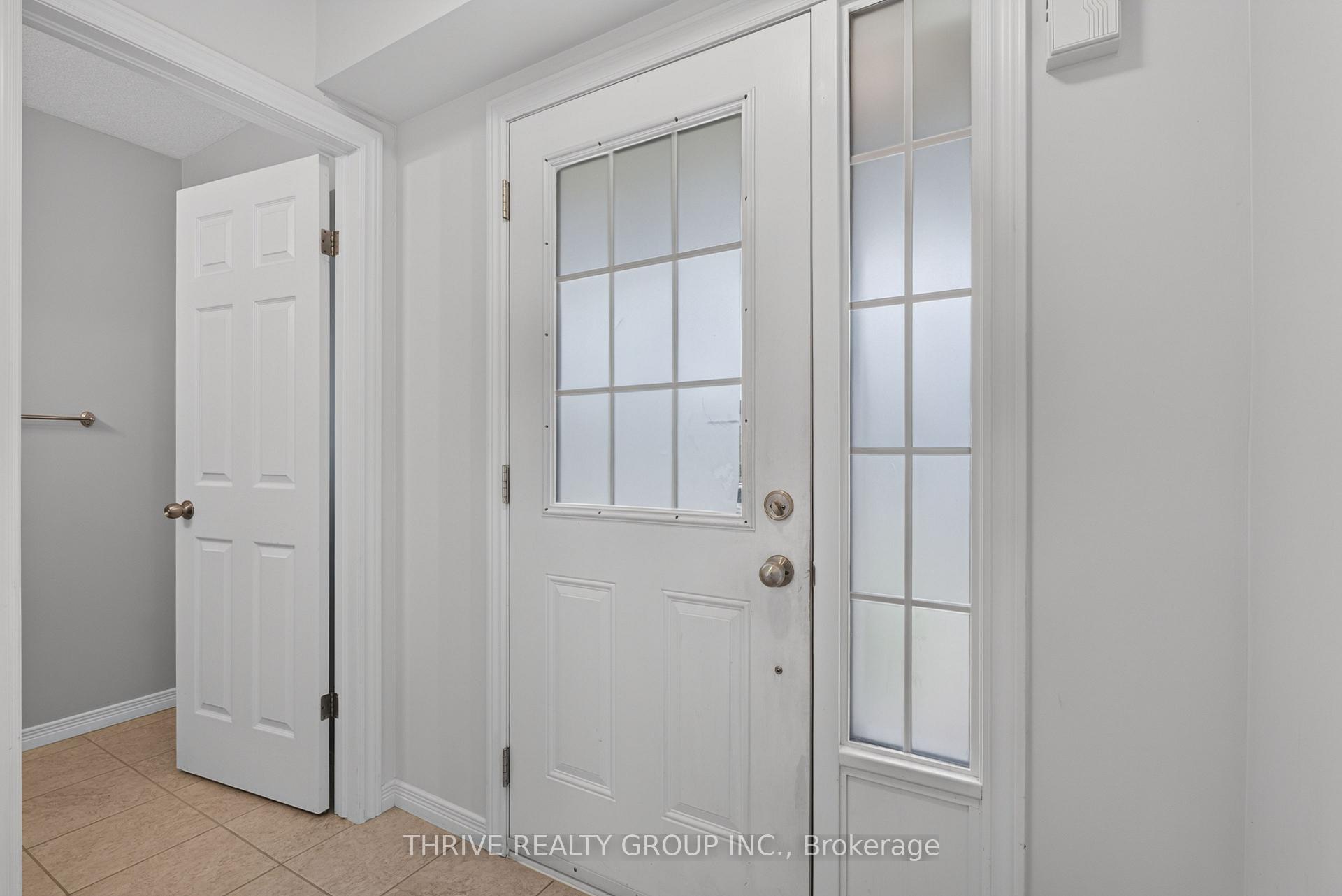 Photo 6 of 1184 Baird Street, London, North M — HOMEH