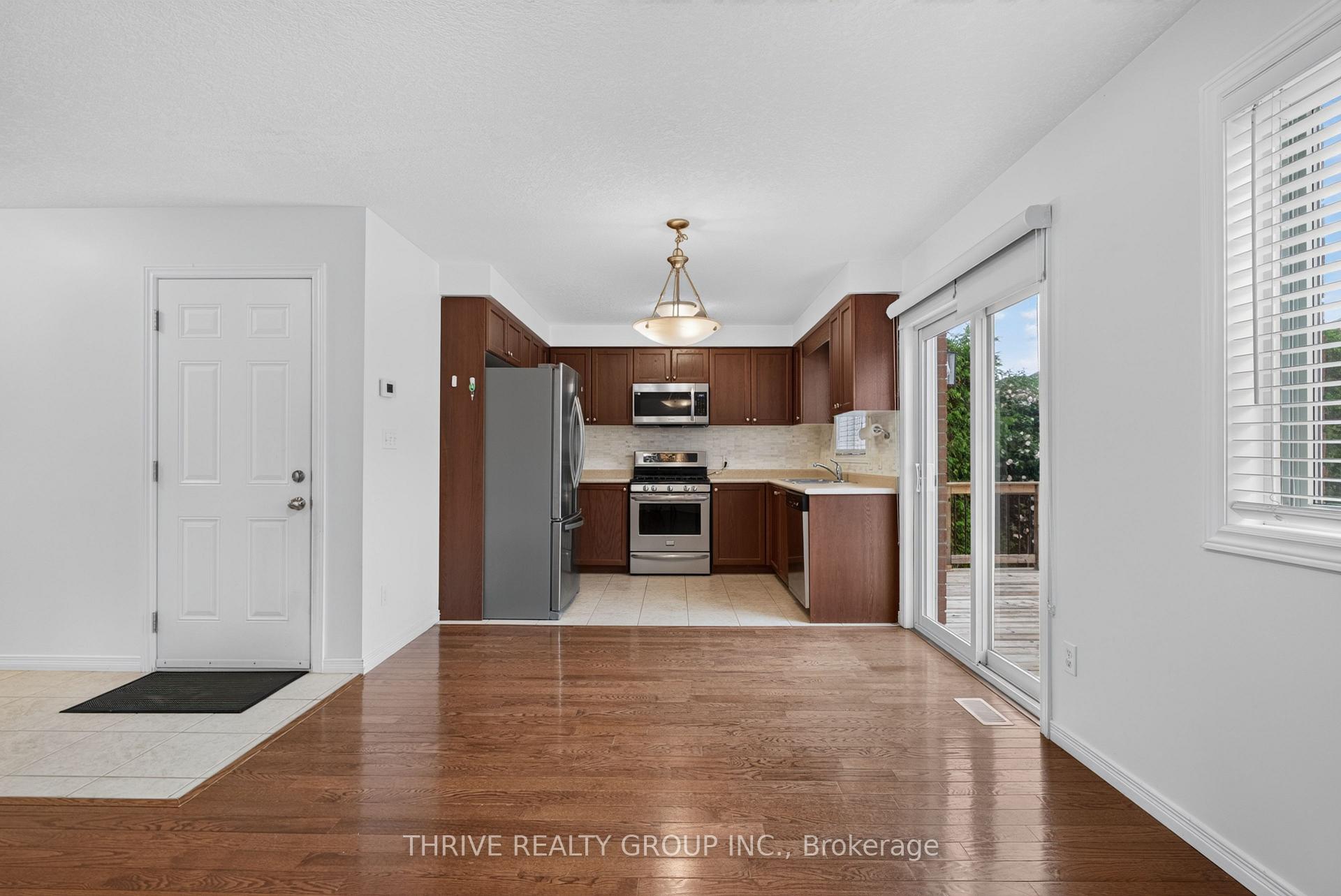 Photo 39 of 1184 Baird Street, London, North M — HOMEH
