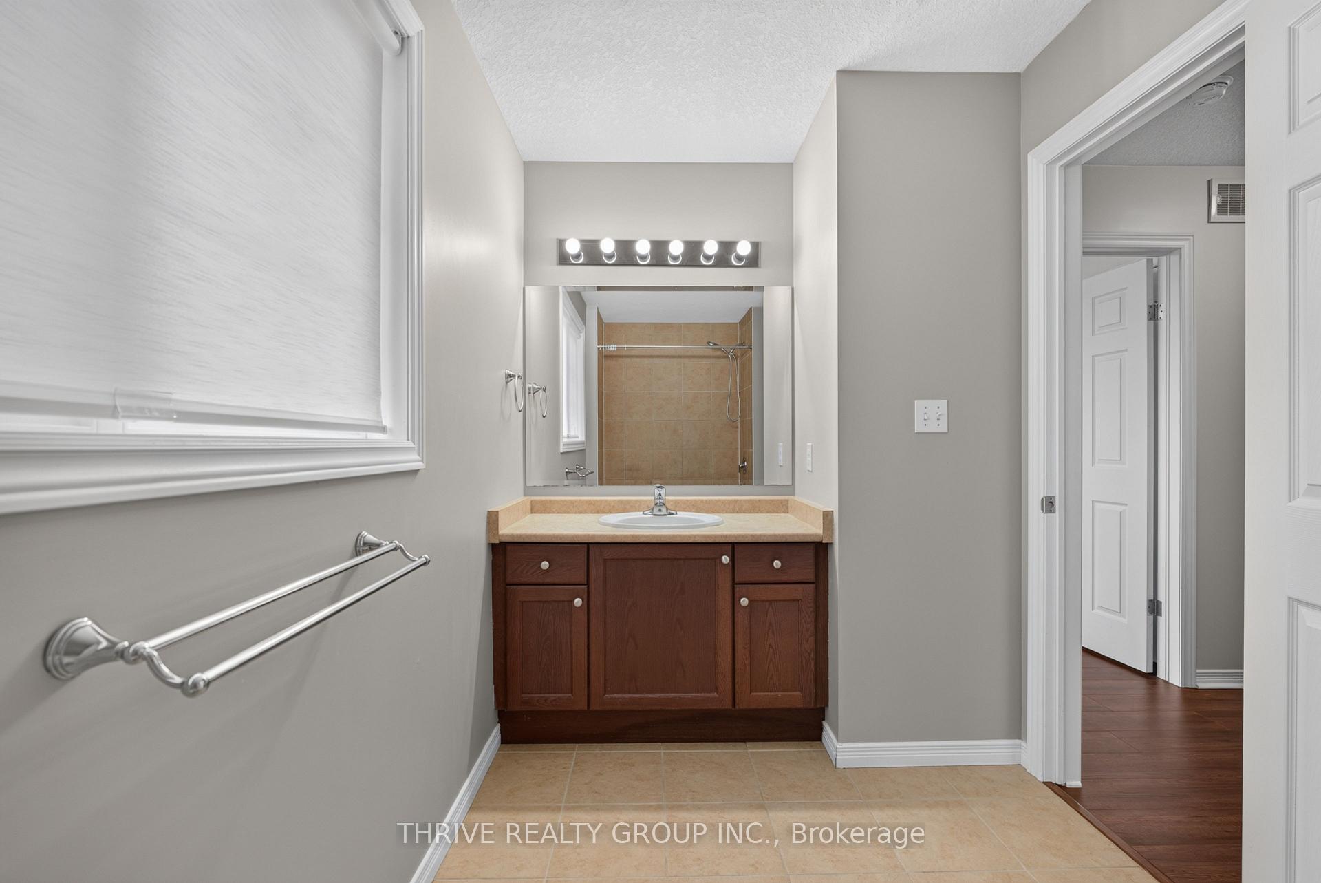 Photo 53 of 1184 Baird Street, London, North M — HOMEH