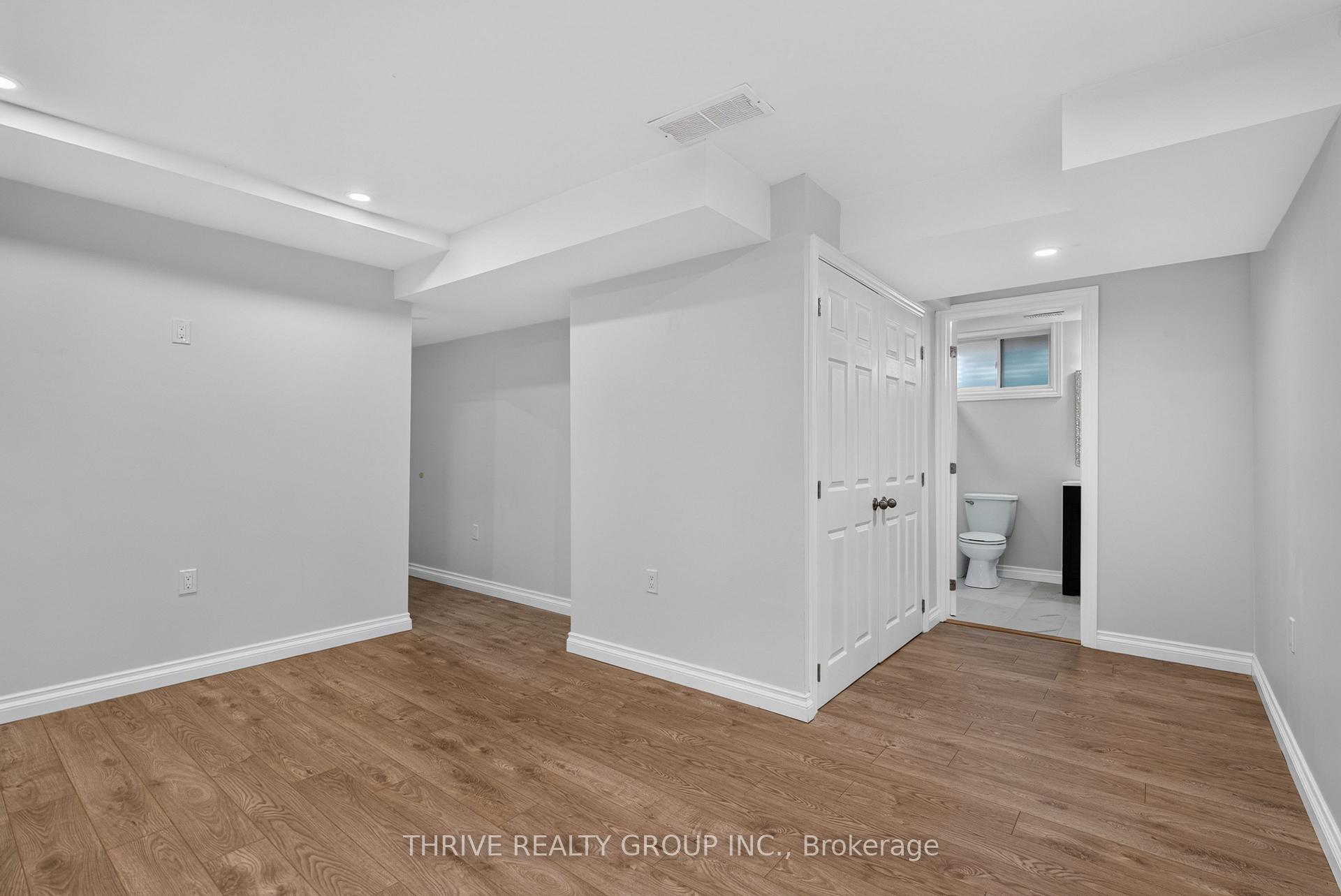 Photo 59 of 1184 Baird Street, London, North M — HOMEH