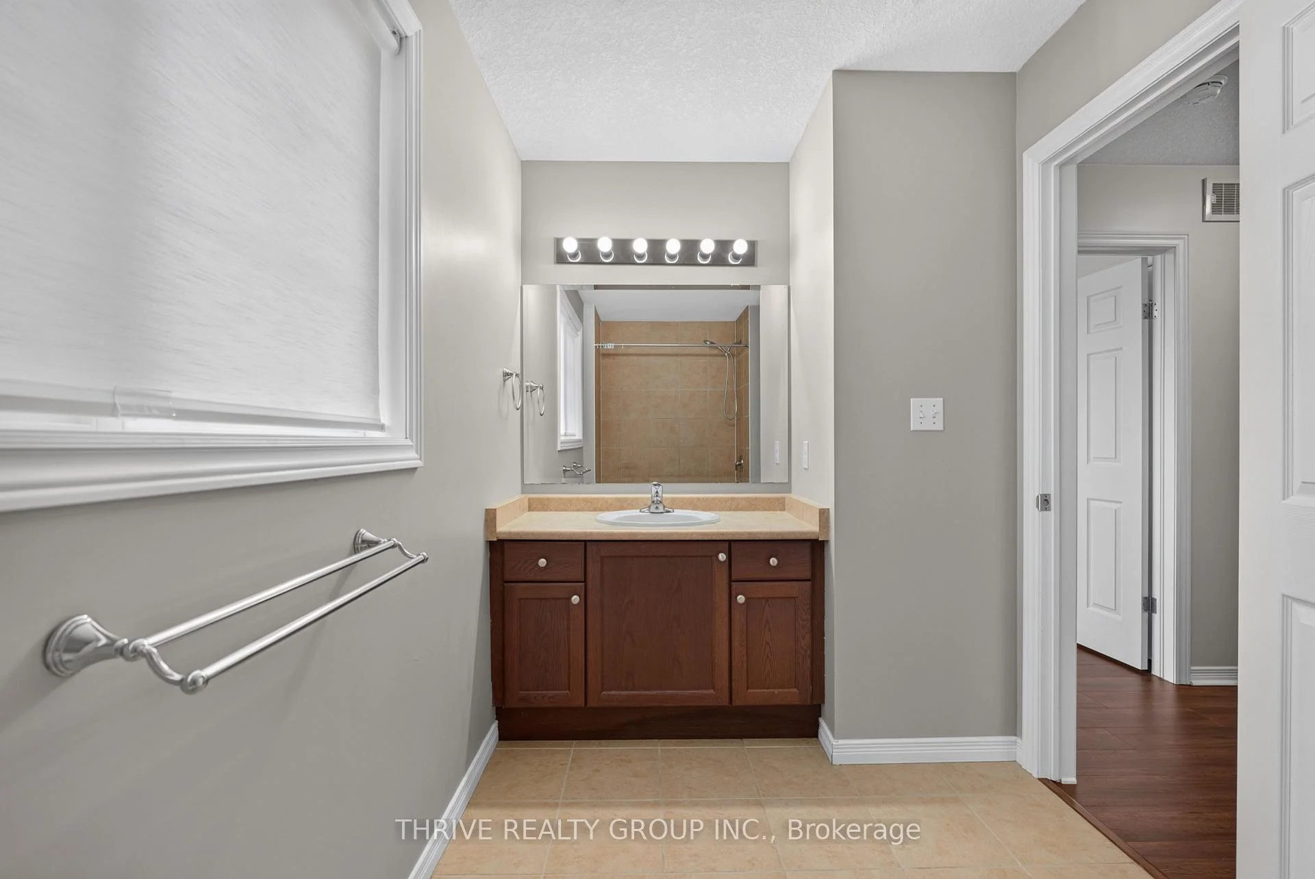 Photo 36 of 1184 Baird Street, London, North M — HOMEH