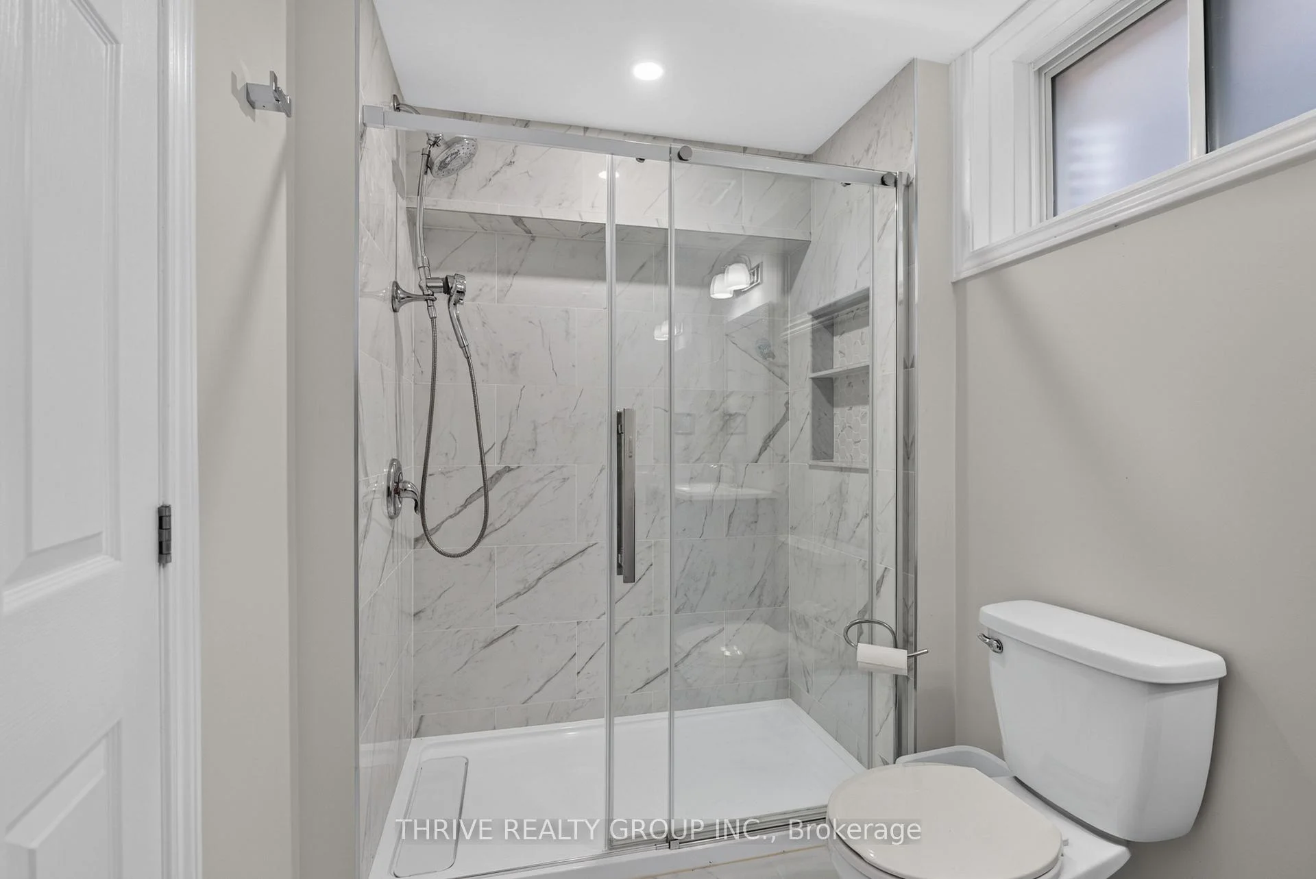 Photo 46 of 1184 Baird Street, London, North M — HOMEH
