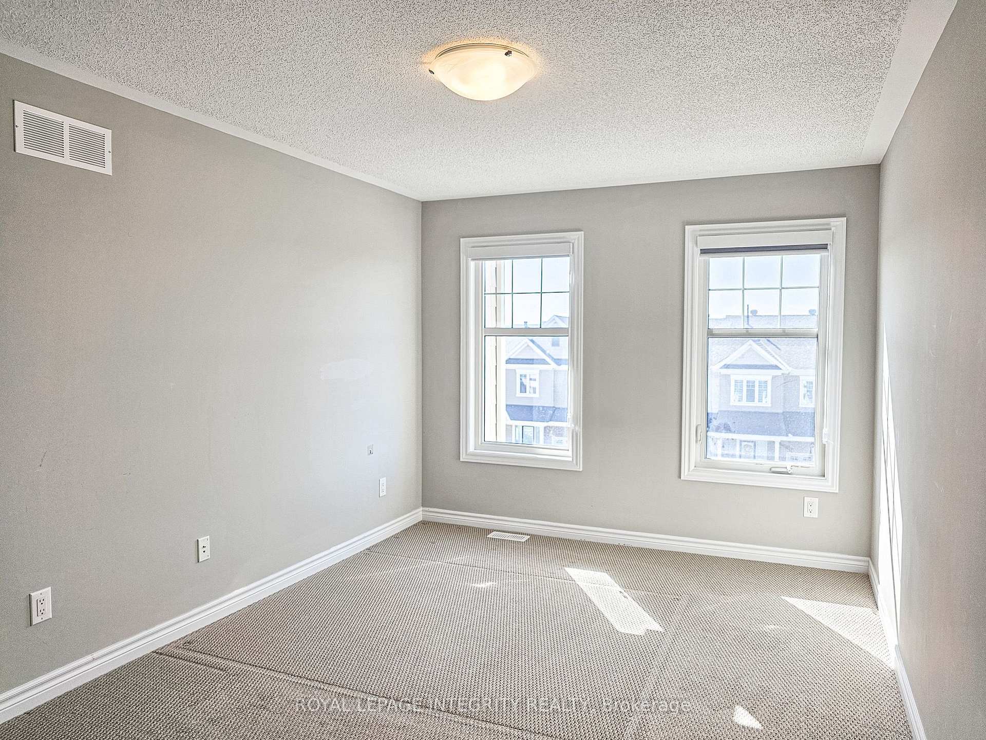 Photo 21 of 512 Thimbleberry Row, Ottawa, Avalon West — HOMEH