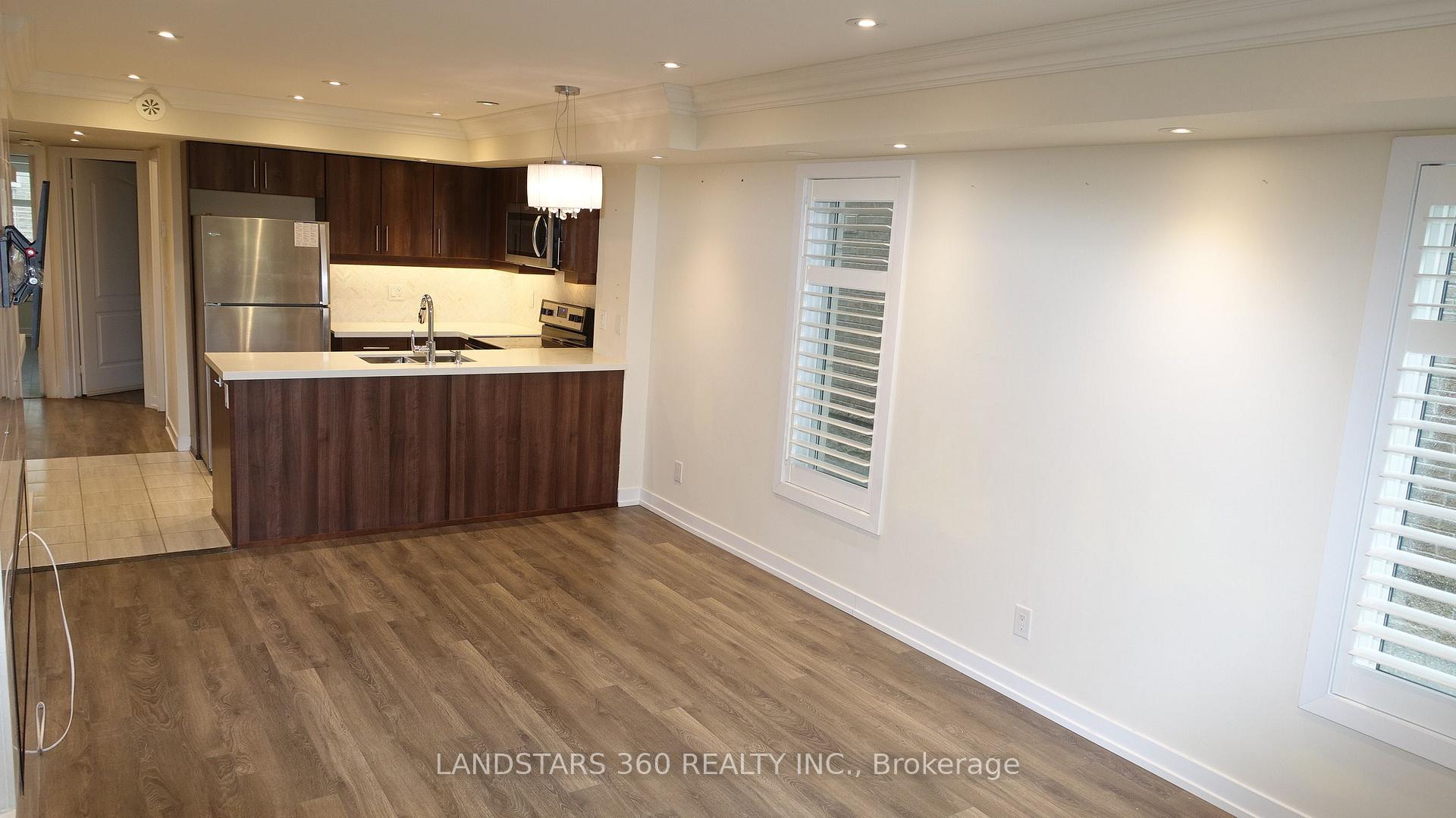 Photo 11 of Unit 302, 20 Dunsheath Way, Markham, Cornell — HOMEH