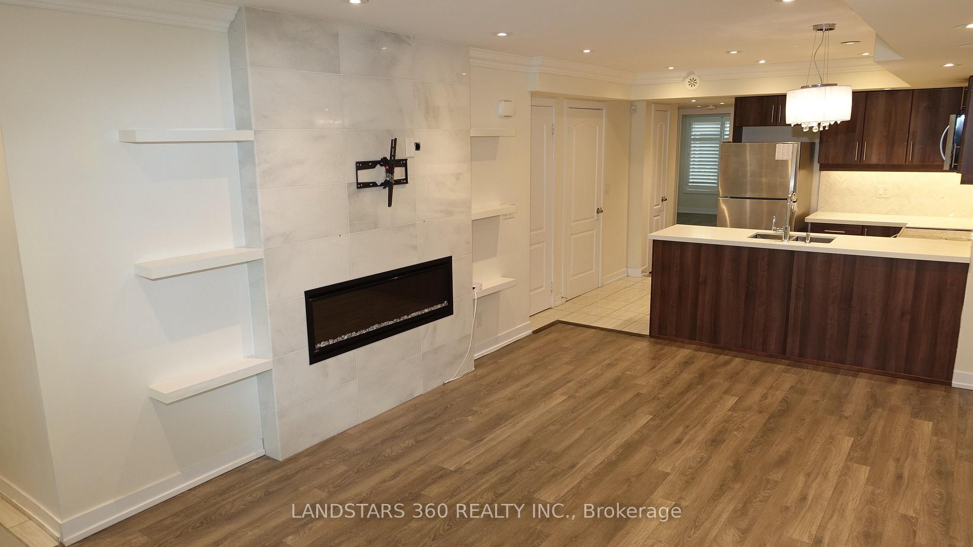 Photo 12 of Unit 302, 20 Dunsheath Way, Markham, Cornell — HOMEH