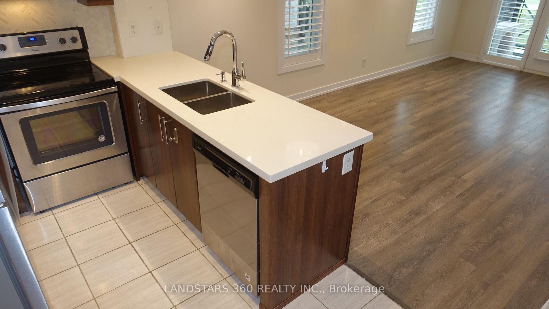 Photo 25 of Unit 302, 20 Dunsheath Way, Markham, Cornell — HOMEH