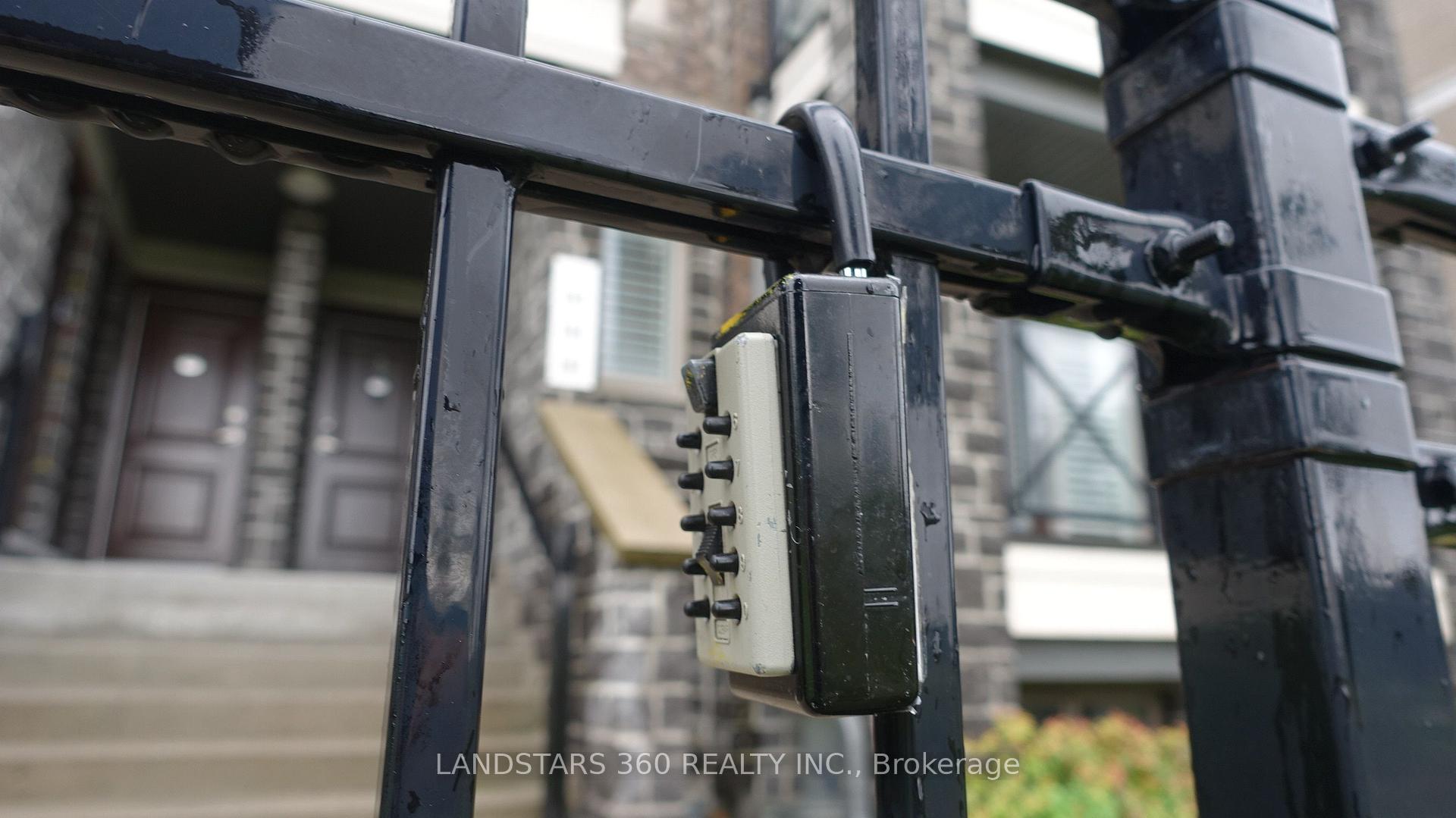 Photo 32 of Unit 302, 20 Dunsheath Way, Markham, Cornell — HOMEH
