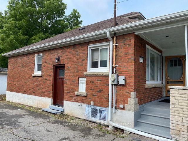 Photo of Unit Upper, 6722 Dunn Street