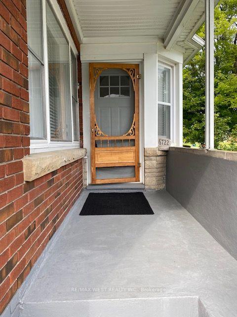 Photo 2 of Unit Upper, 6722 Dunn Street, Niagara Falls, Arad/Fallsview — HOMEH